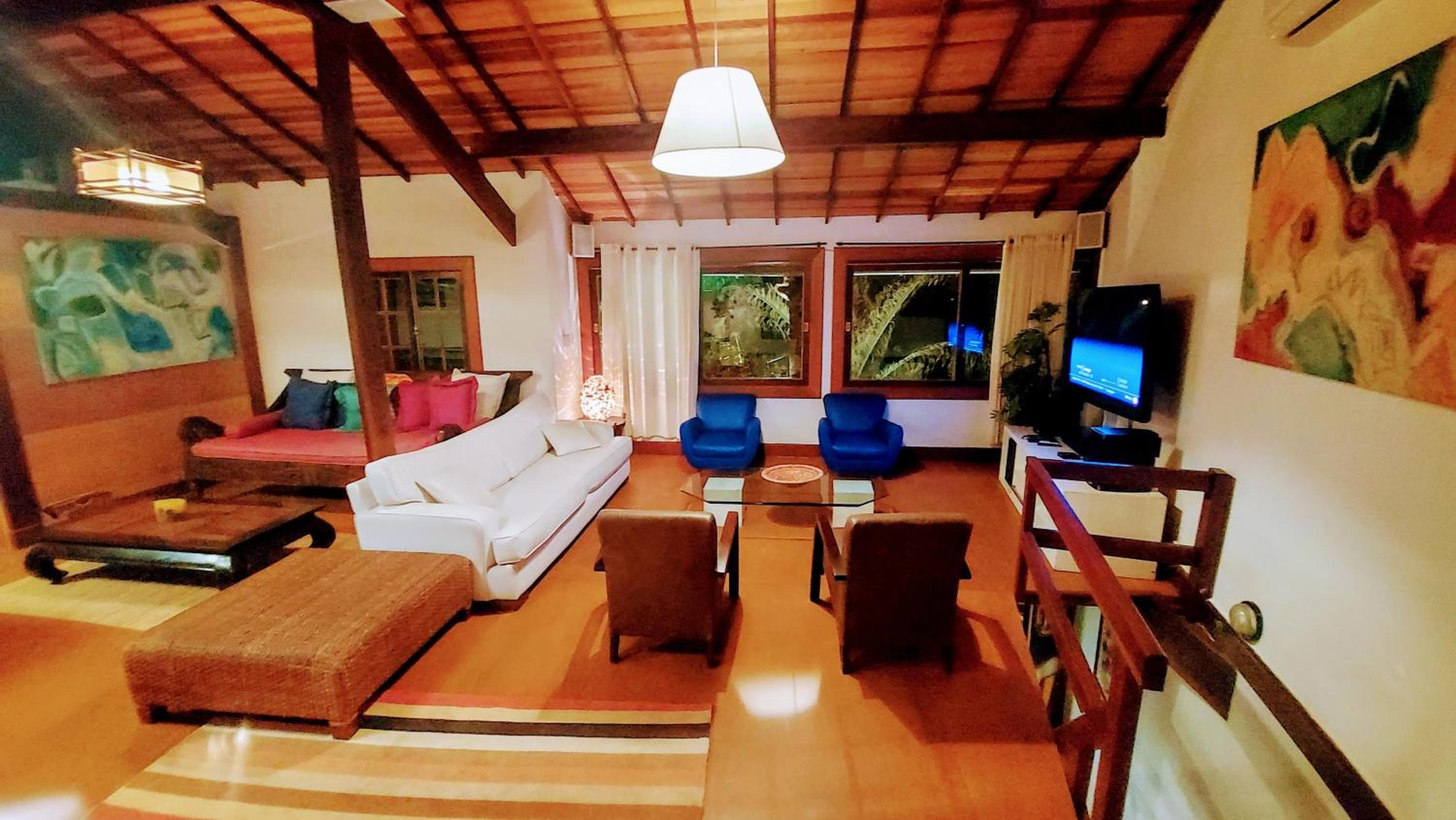 3 Palmeiras Guest Lounge