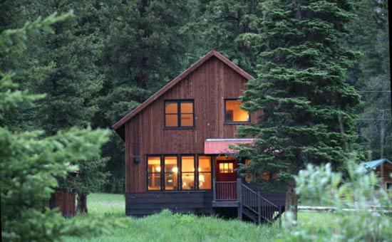 Lamar Valley Cabins view 4
