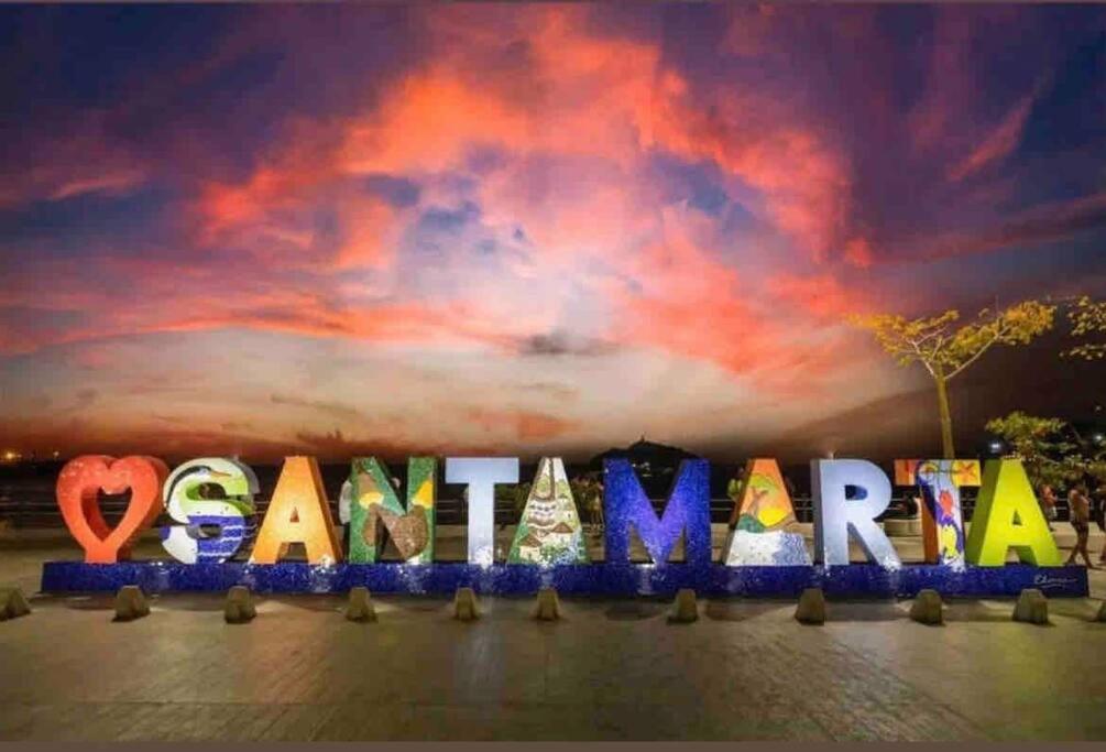 COZY, Apartamento a solo 10 minutos Caminando a Playa Dormida, con Piscina y Parqueadero.