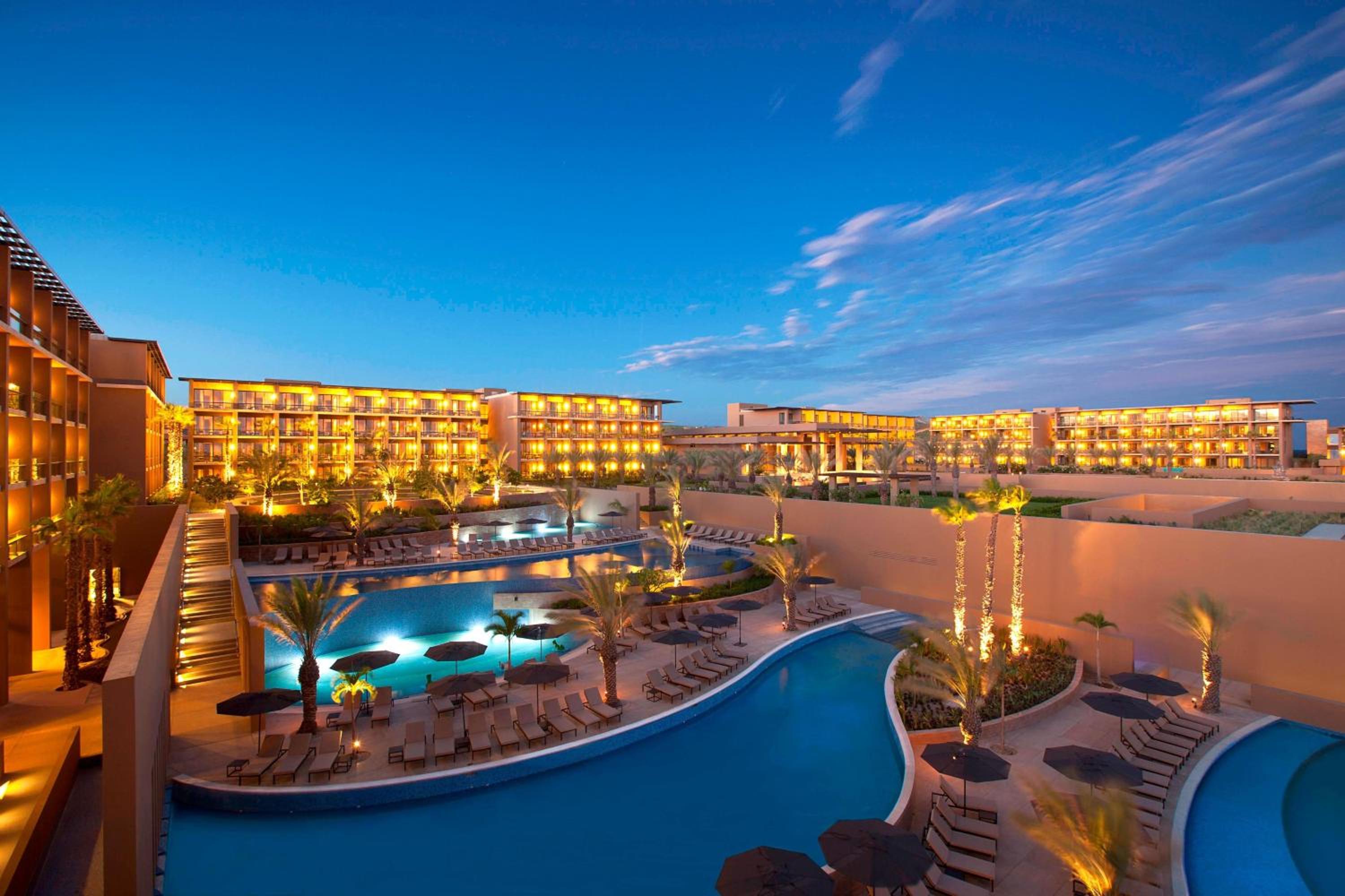 Los Cabos Vacations - JW Marriott Los Cabos Beach Resort  Spa - Property Image 1