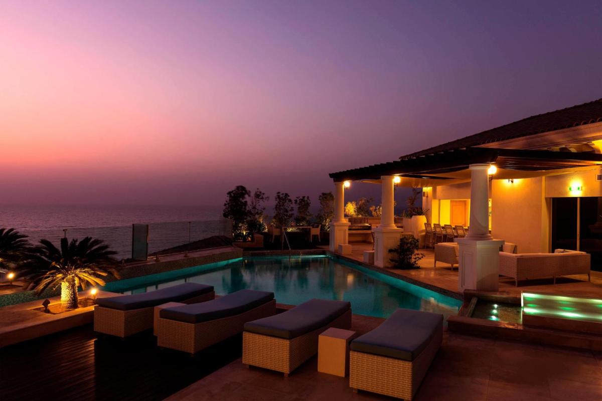 outdoor BBQ area