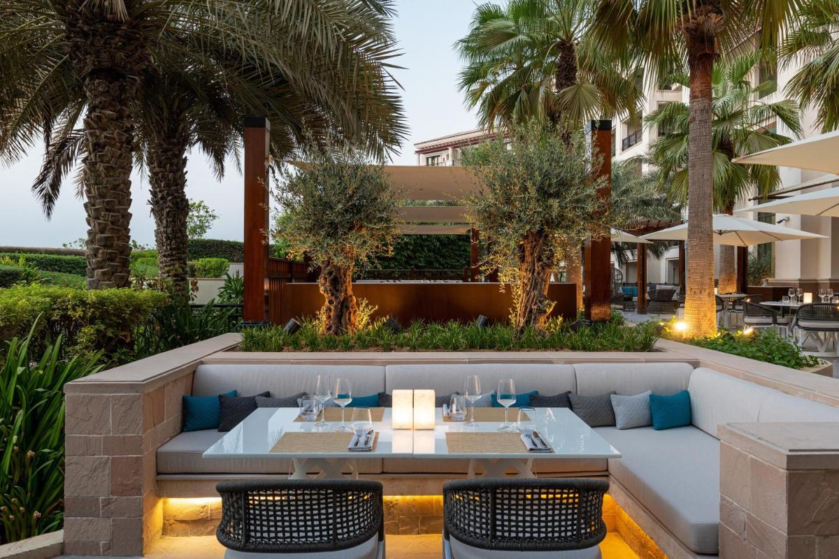 outdoor BBQ area