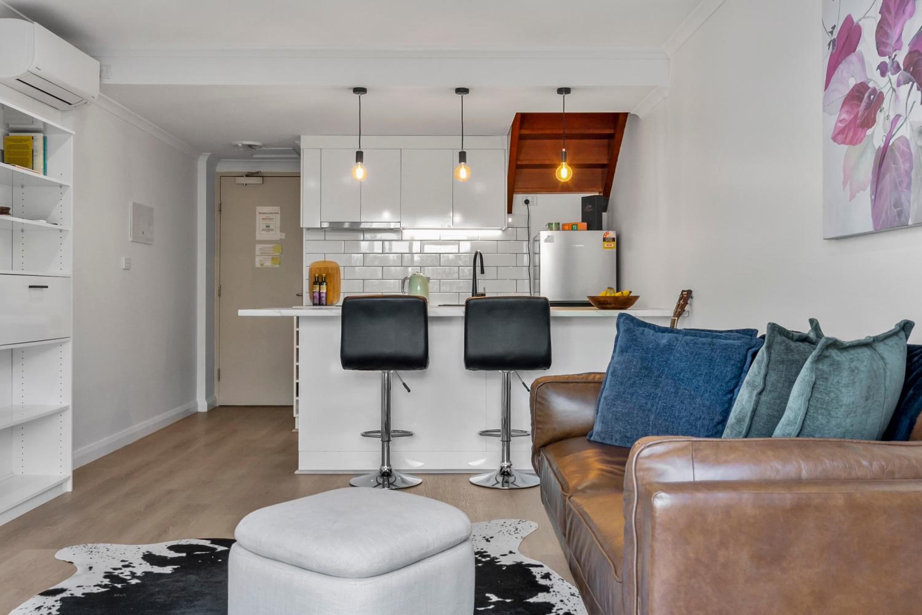 Modern, Central Apartment Footsteps to Salamanca