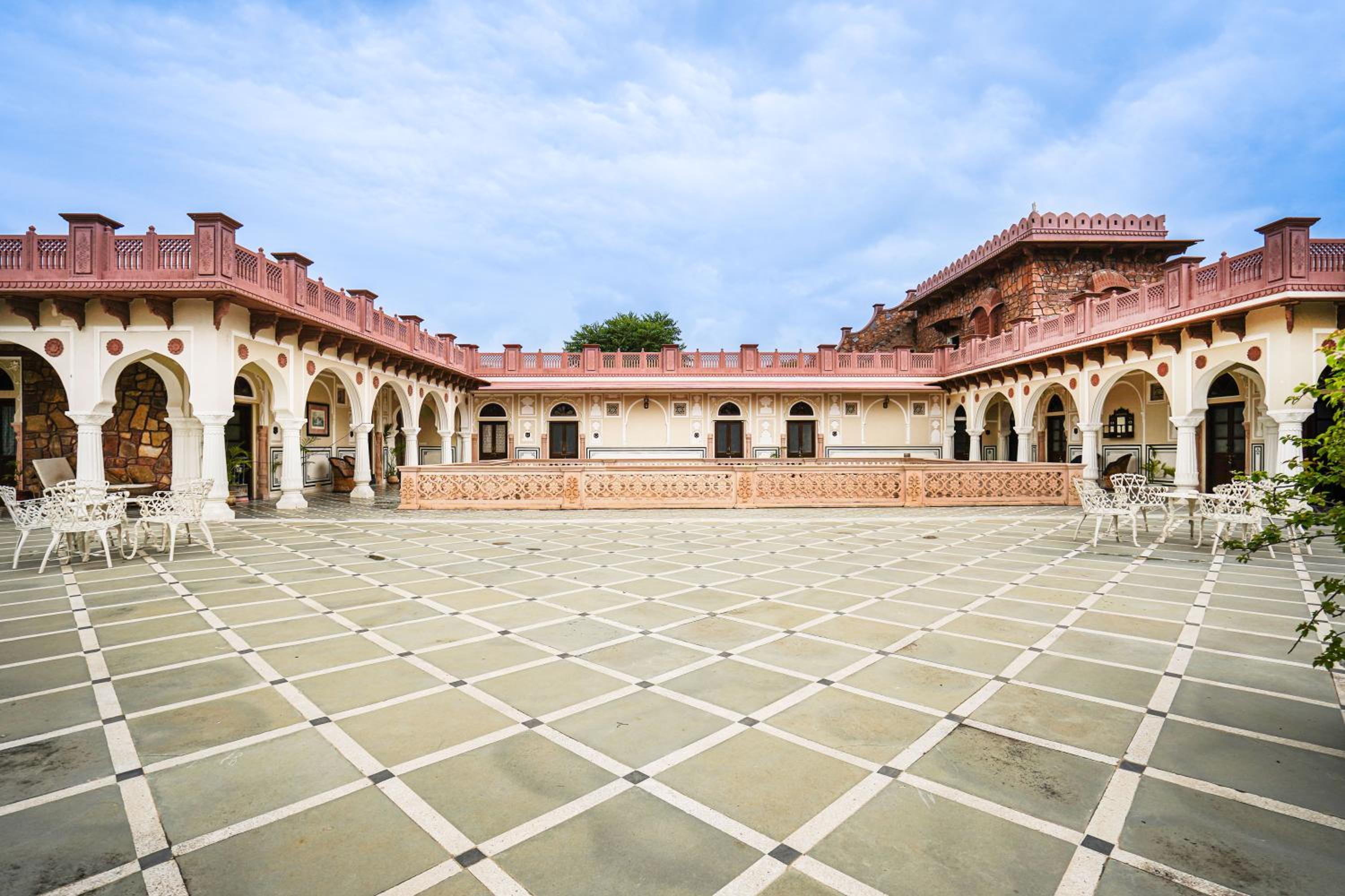 Khas Bagh