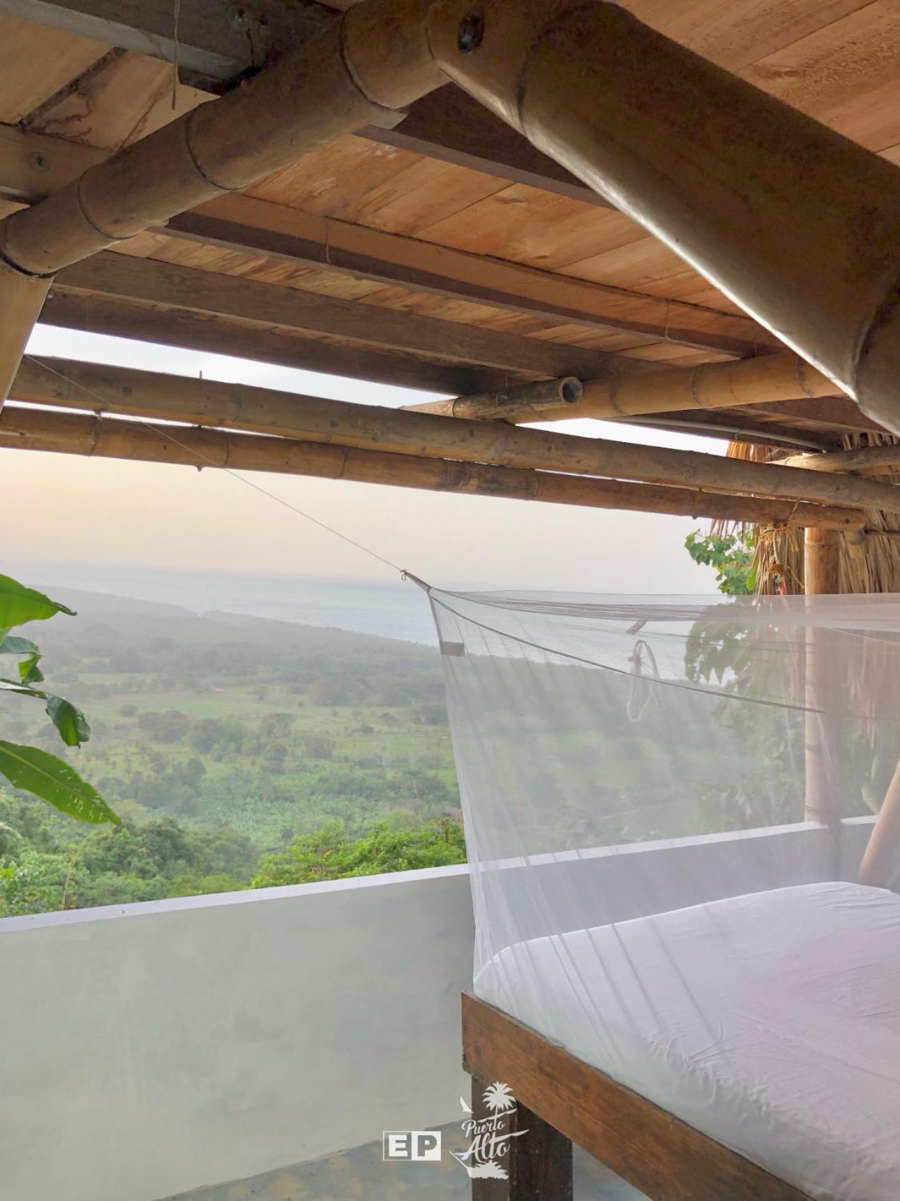 Puerto Alto Hostel