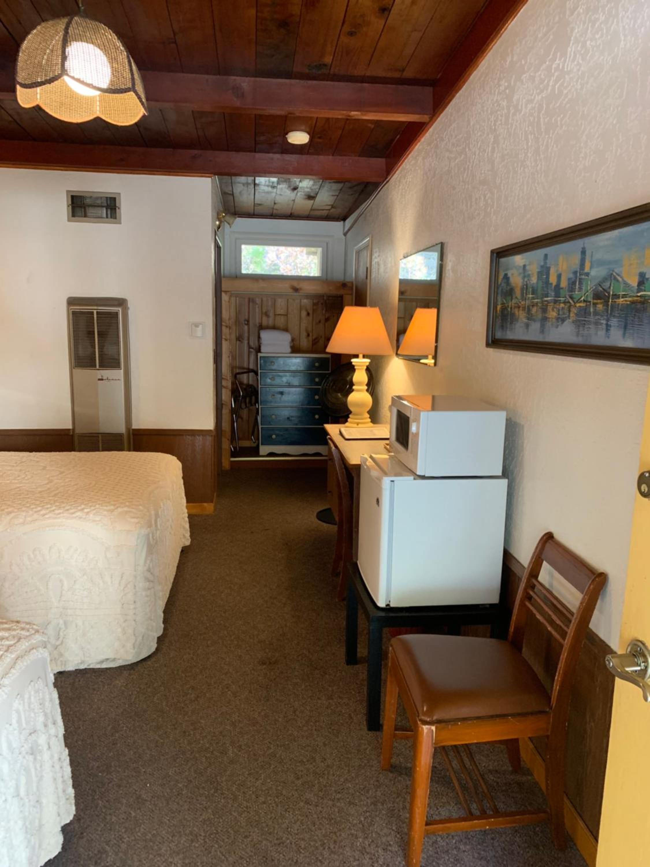 Patrick Creek Lodge