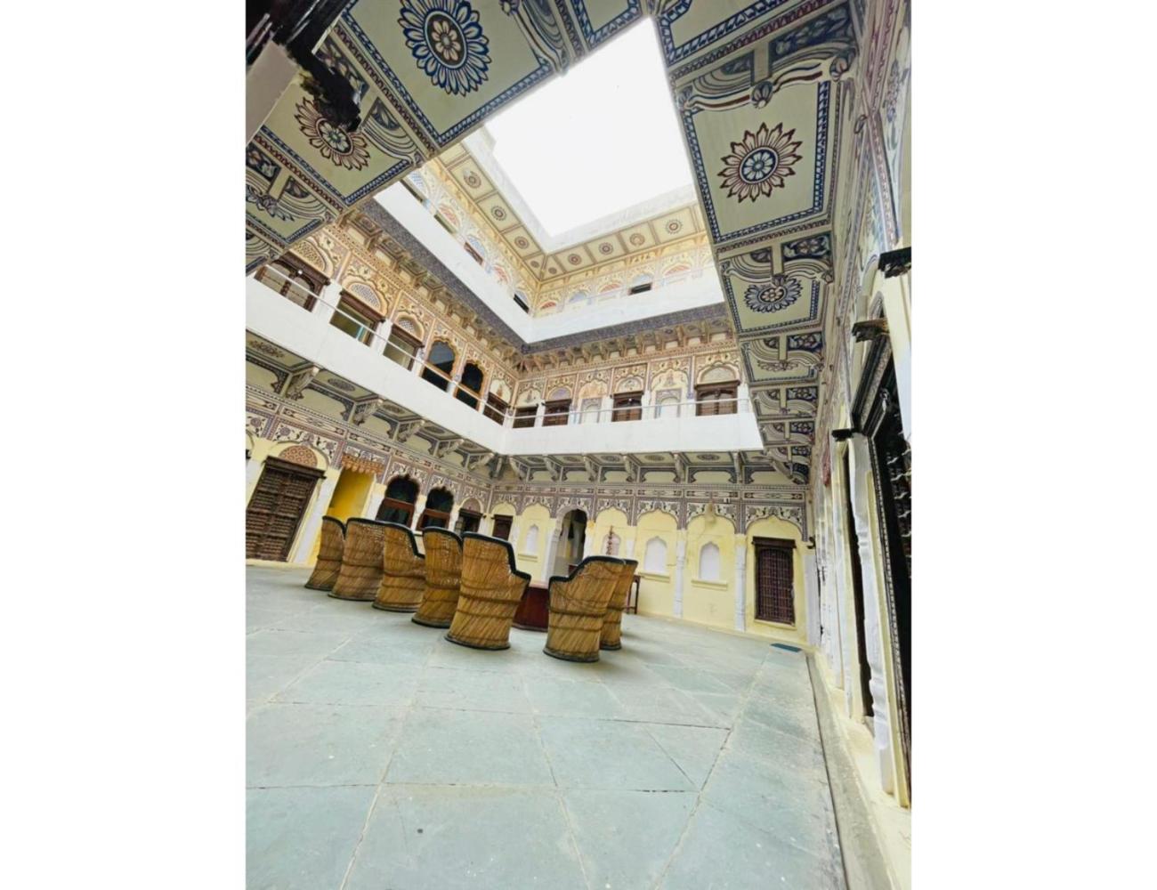 Photo 19