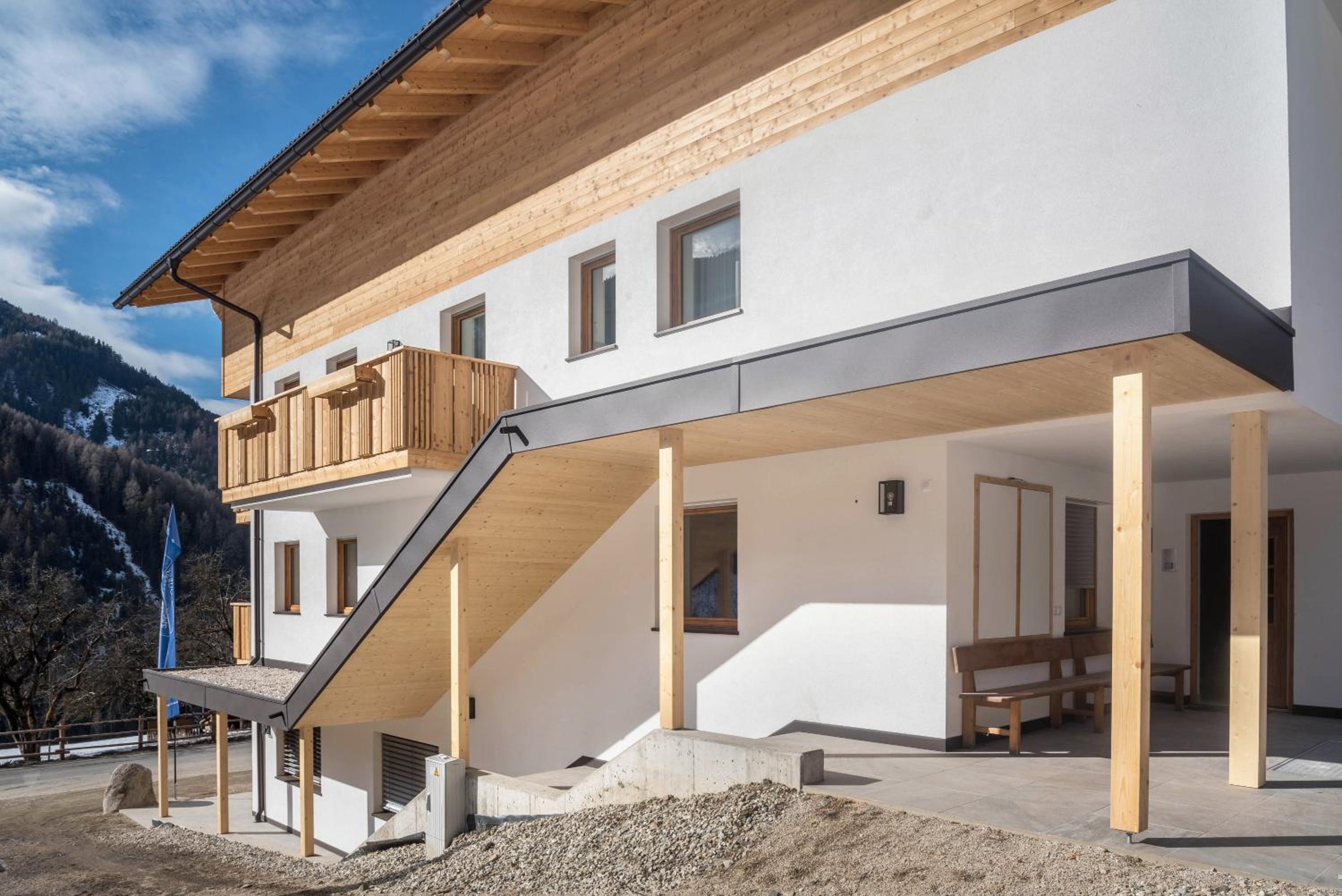 Balbeinhof Apt Reh view 4