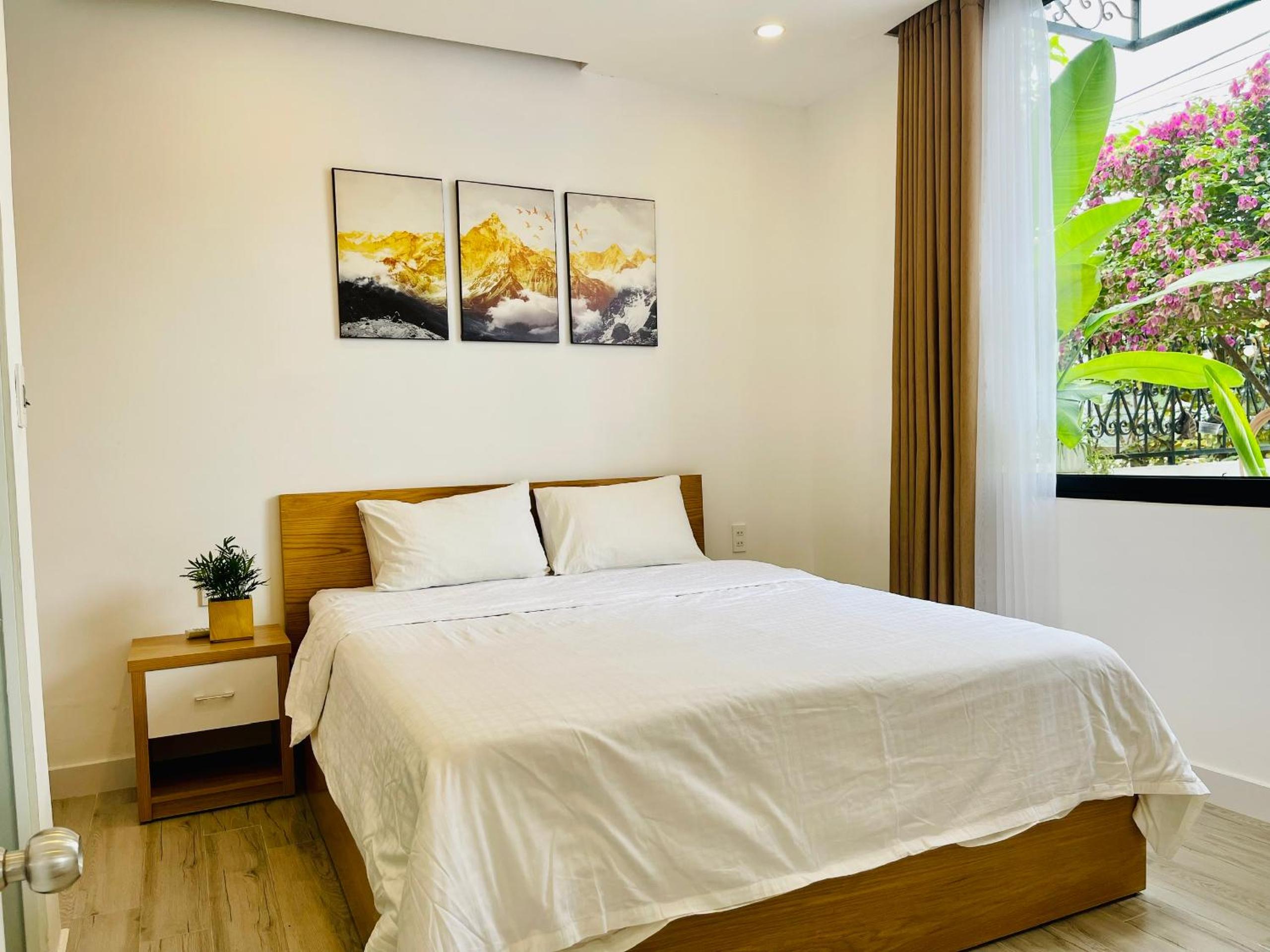 Chau An Villa 5 bedrooms at Ngu Hanh Son view 3