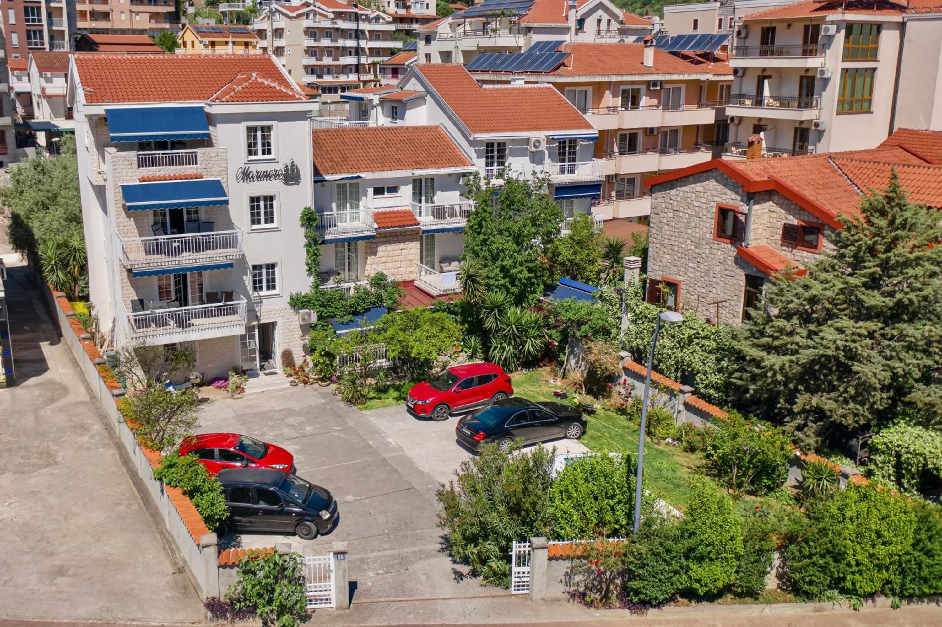 Marinero Apartments