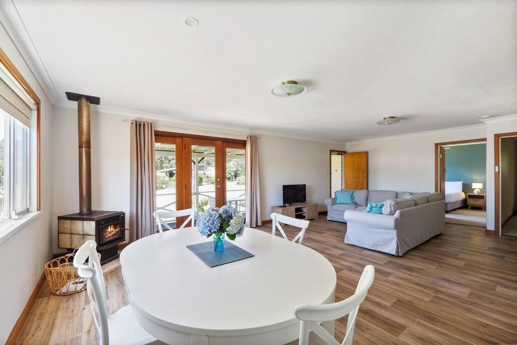 Hop Skip Cottage