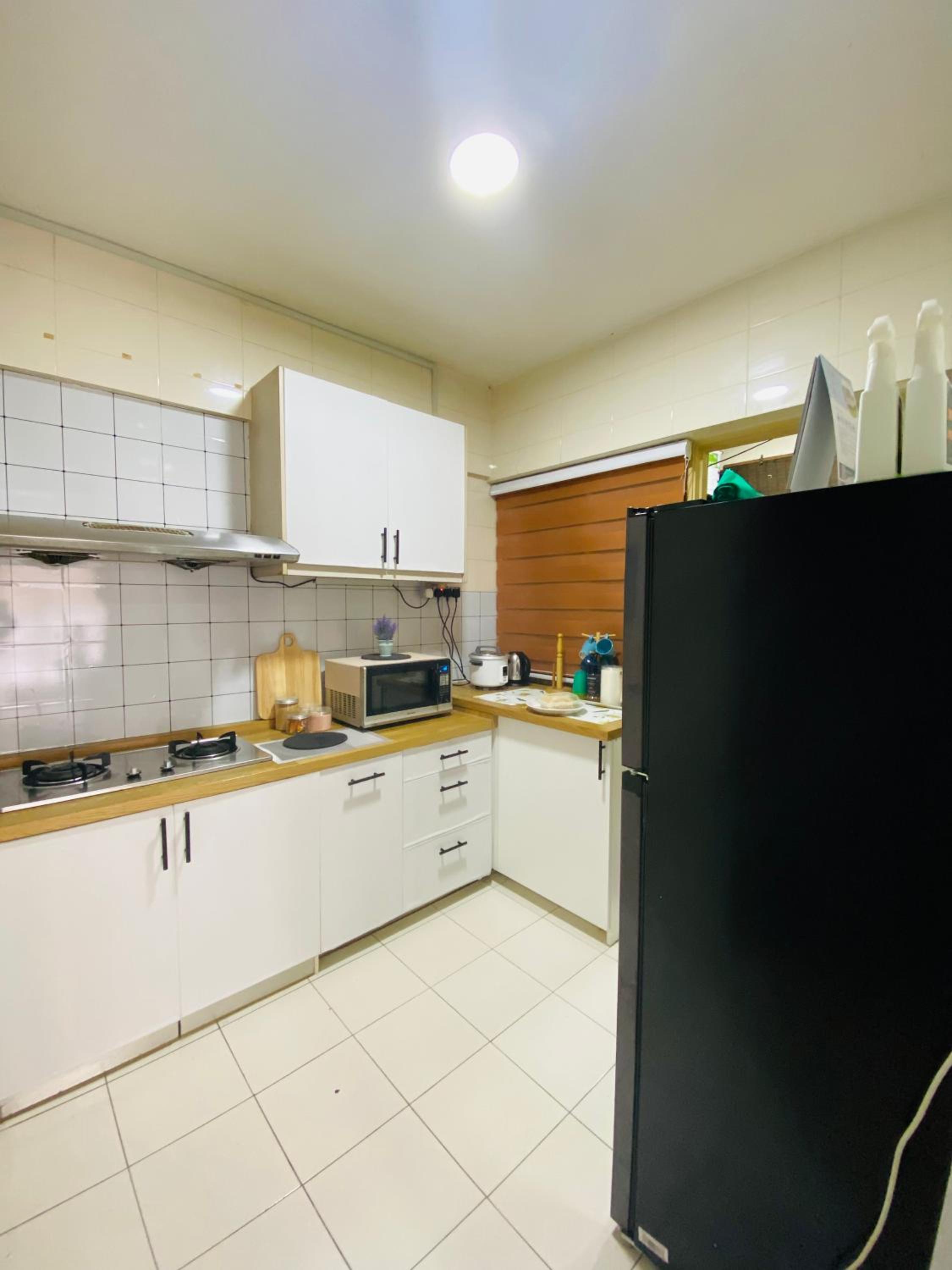 Suasana Stay & Homestay Sentul Utama Kuala Lumpur 3R3BR 2AC 2 Car park-Netflix-WIFI-Pool View