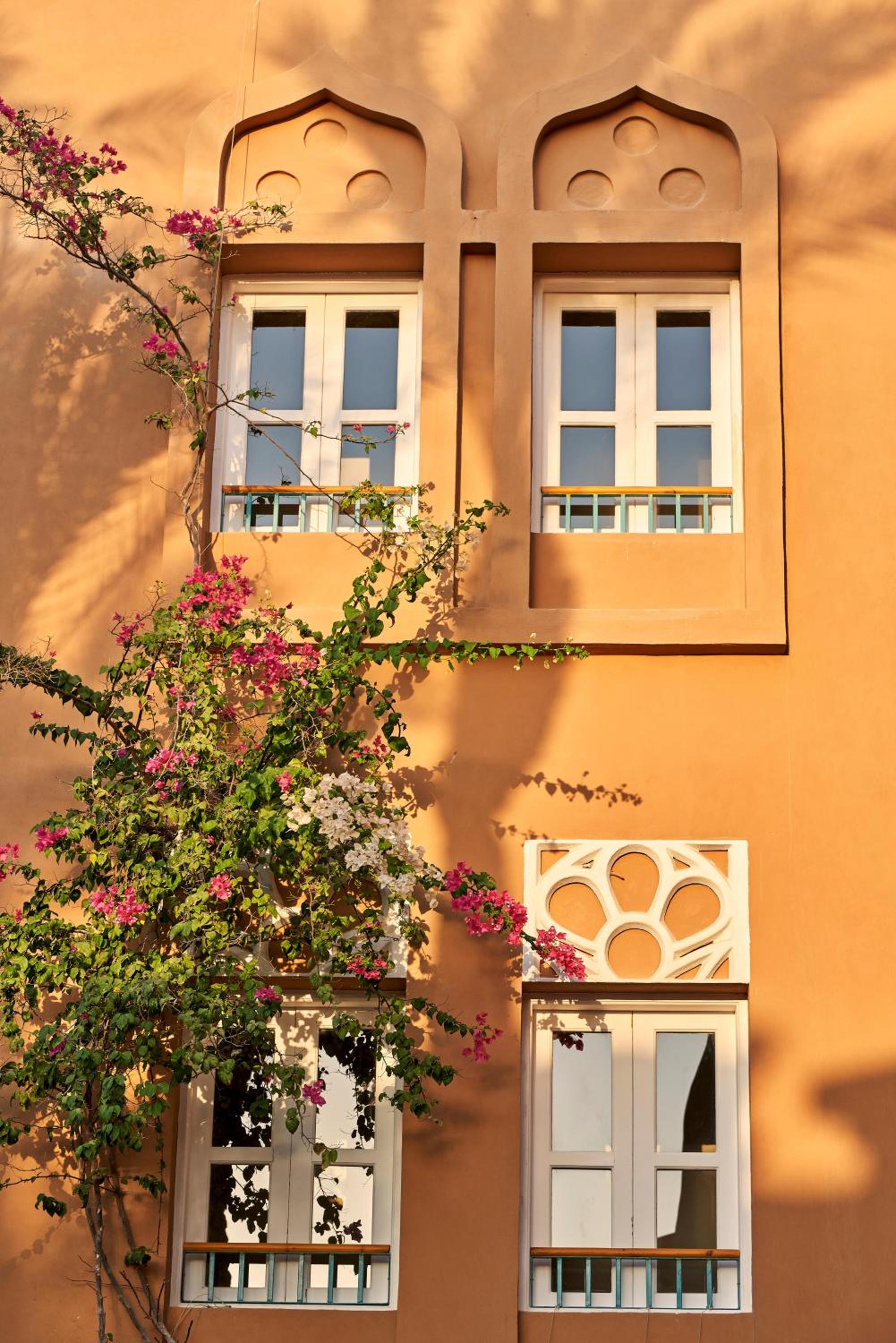 Hotel Captain's Inn Hotel - Image 1