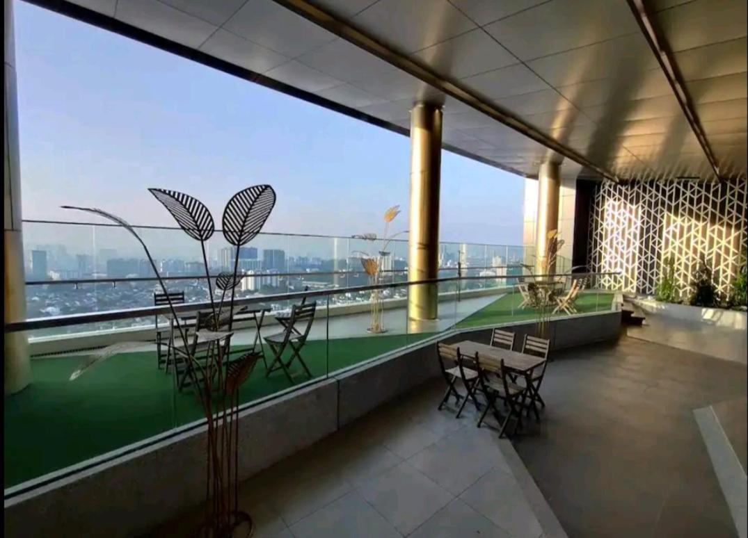 Pinnacle Sri Petaling nearby Stadium Bukit Jaili Cozy 8ppl Maxine suite