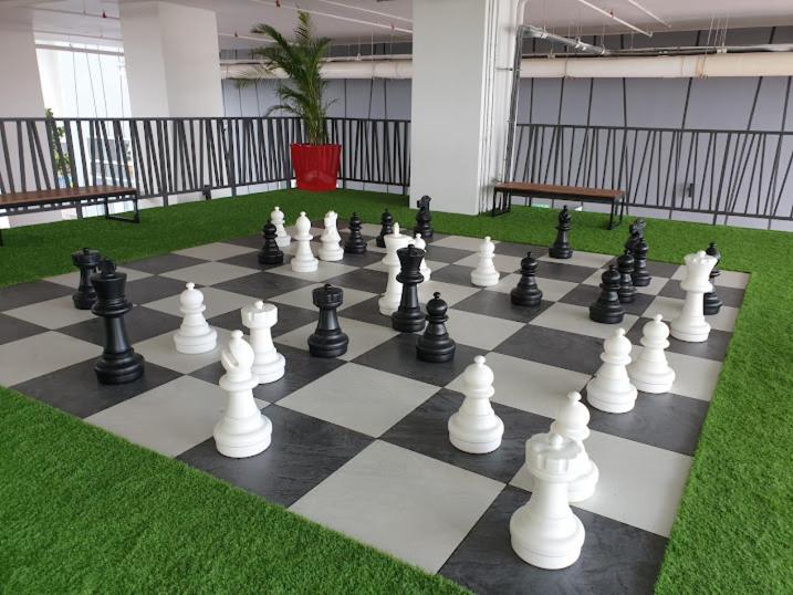 Pinnacle Sri Petaling nearby Stadium Bukit Jaili Cozy 8ppl Maxine suite