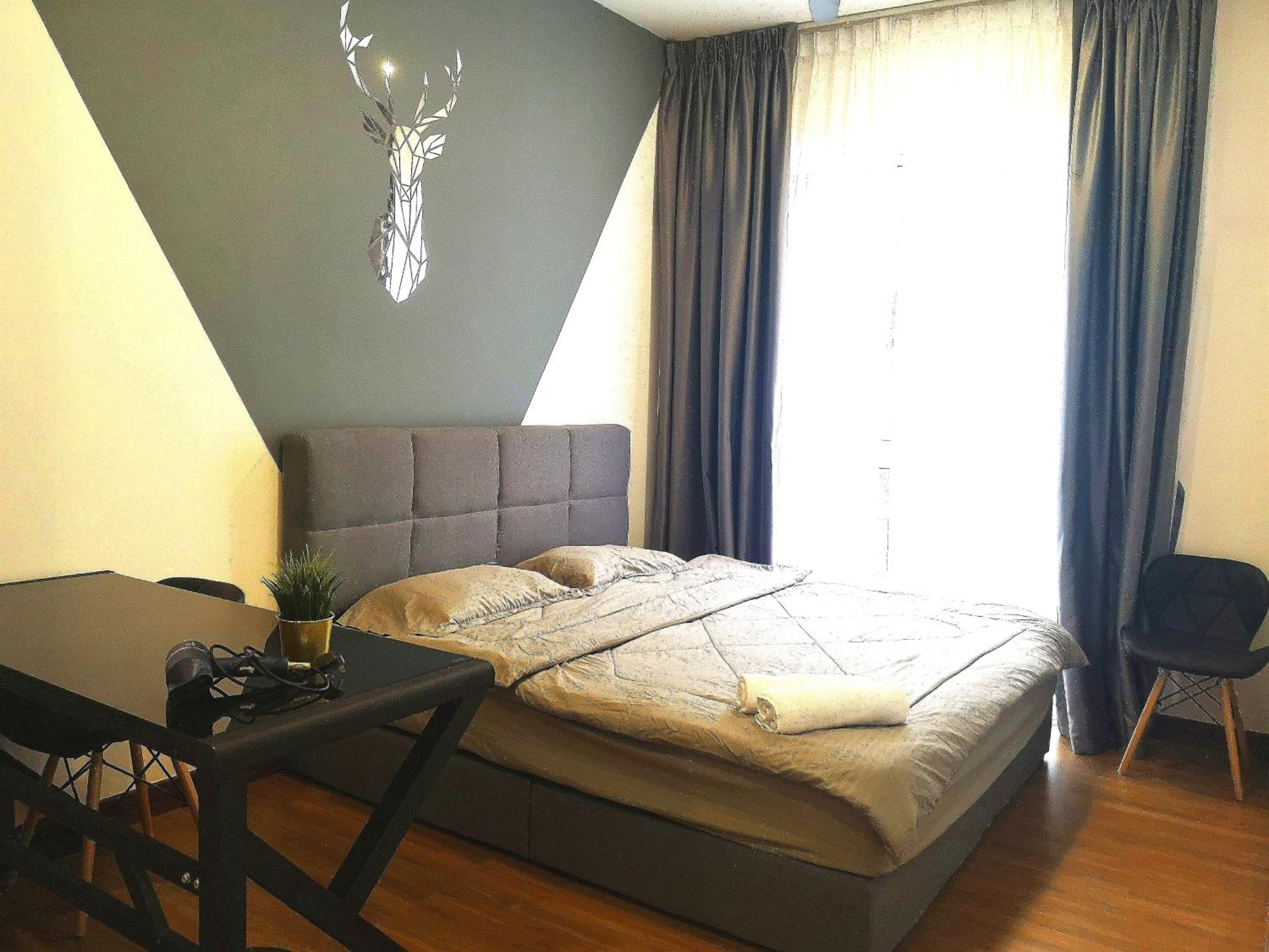 Pinnacle Sri Petaling nearby Stadium Bukit Jaili Cozy 8ppl Maxine suite