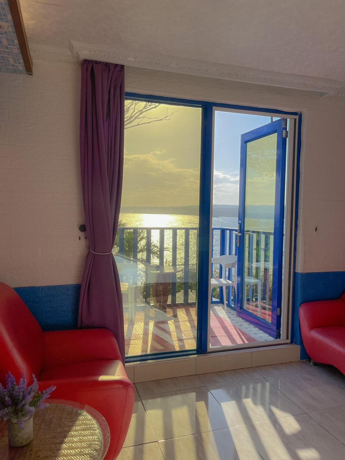 Golden Coast 36 - Sea View B&B