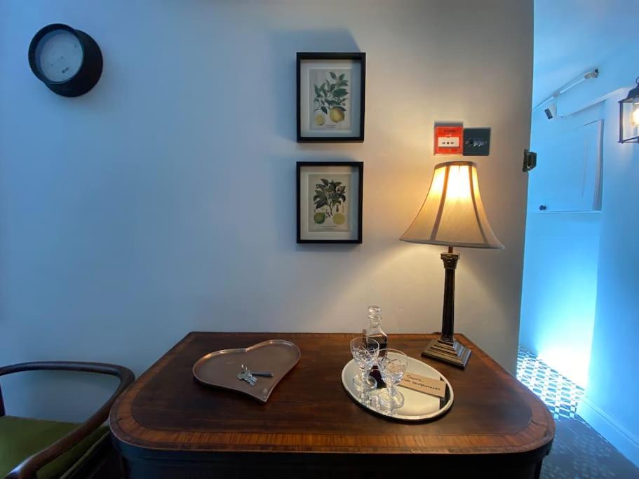 Clifton Georgian Townhouse, Downstairs Ensuite Room & Light Plant Based Breakfast view 2