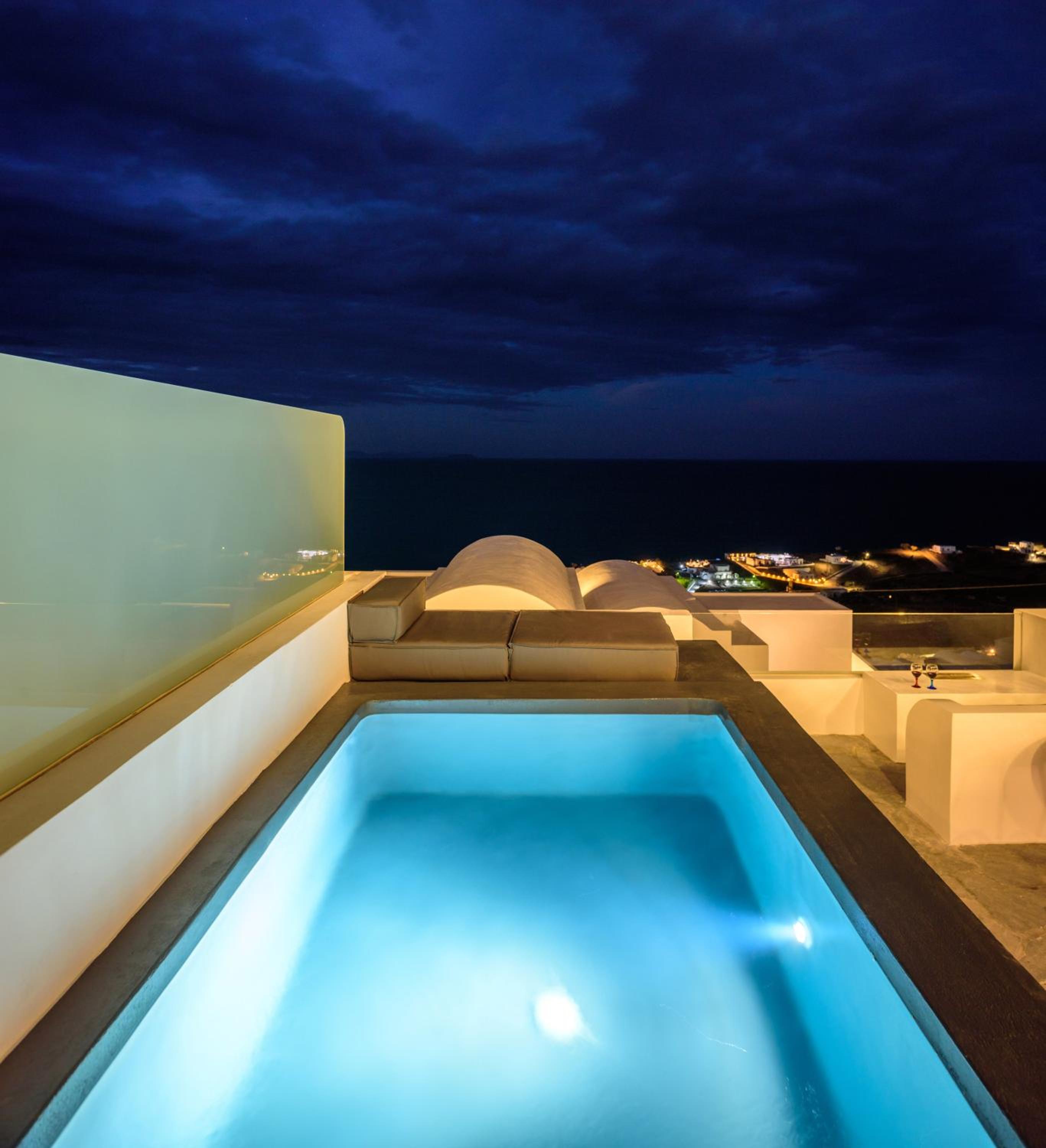LF Suites & Villas