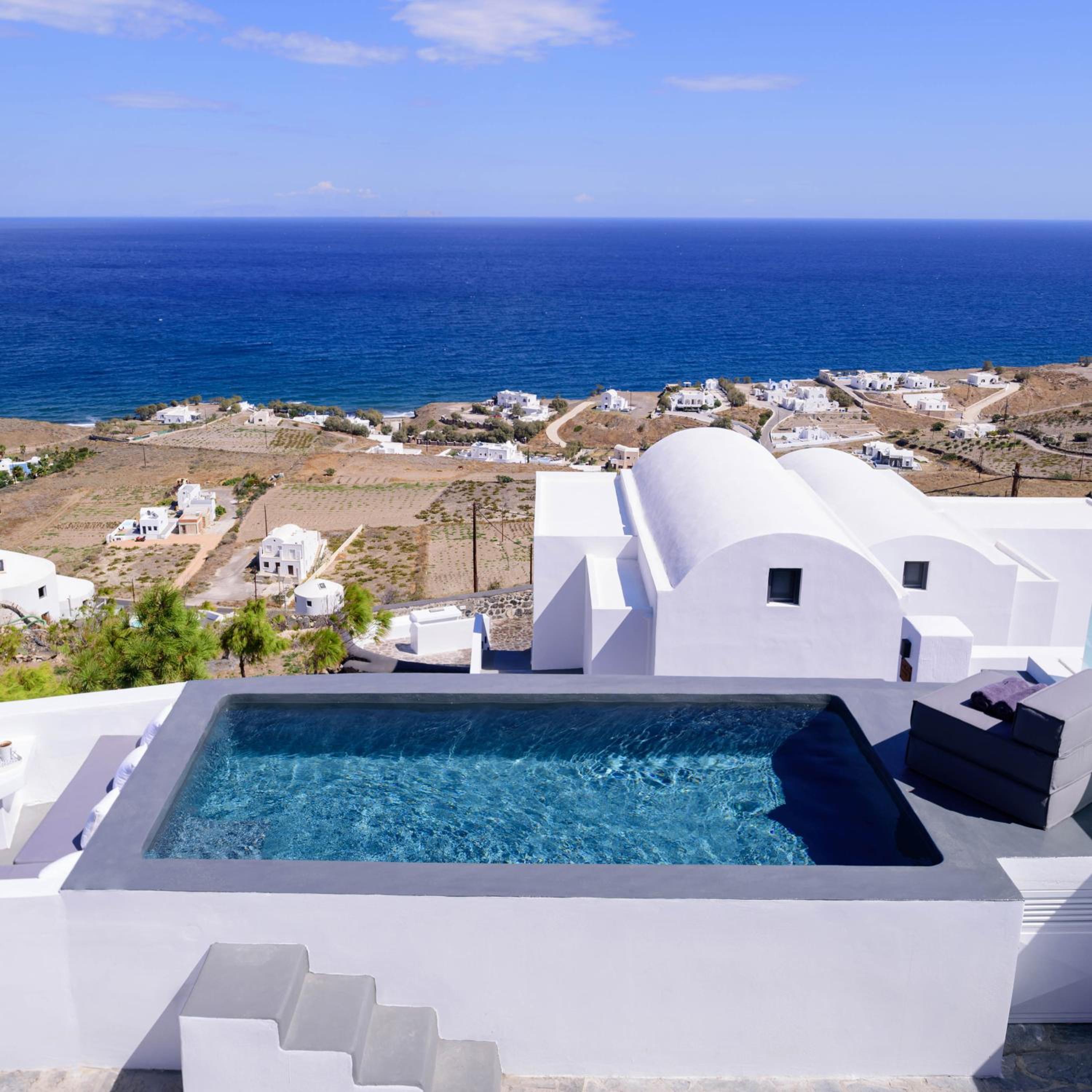 LF Suites & Villas