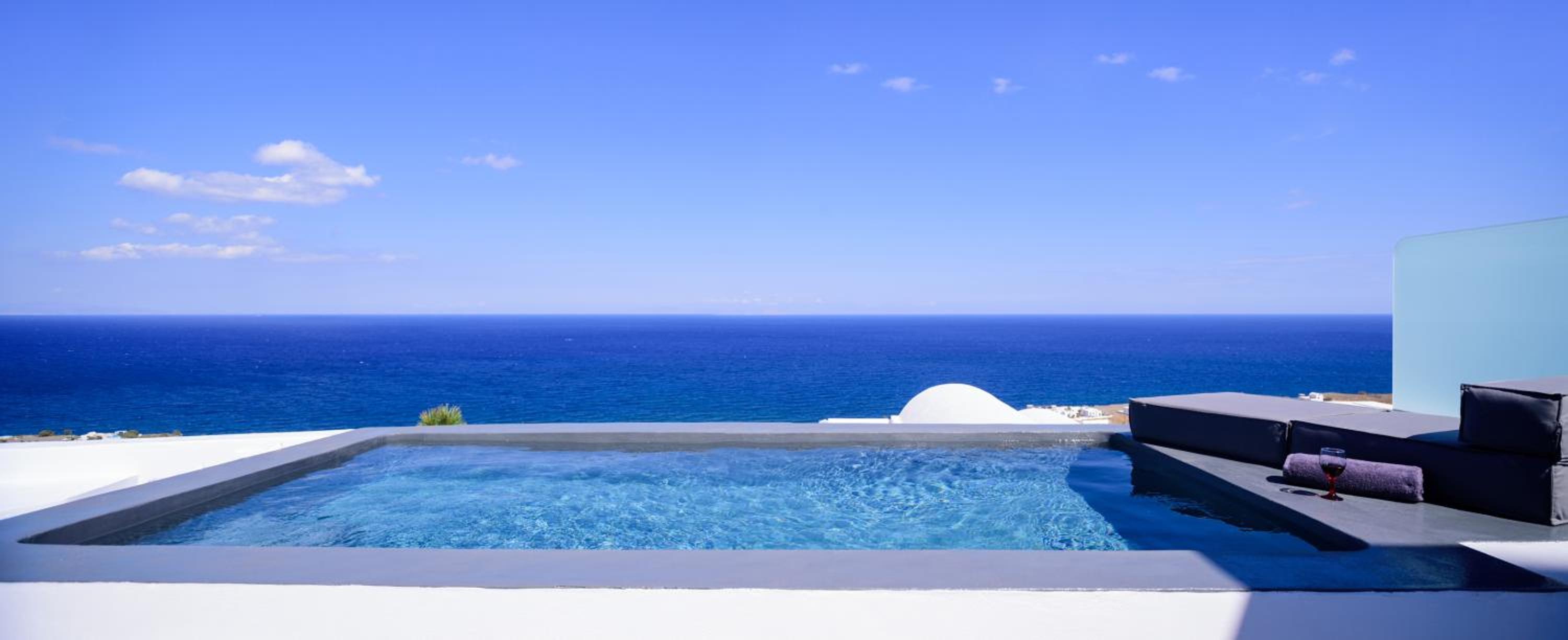 LF Suites & Villas