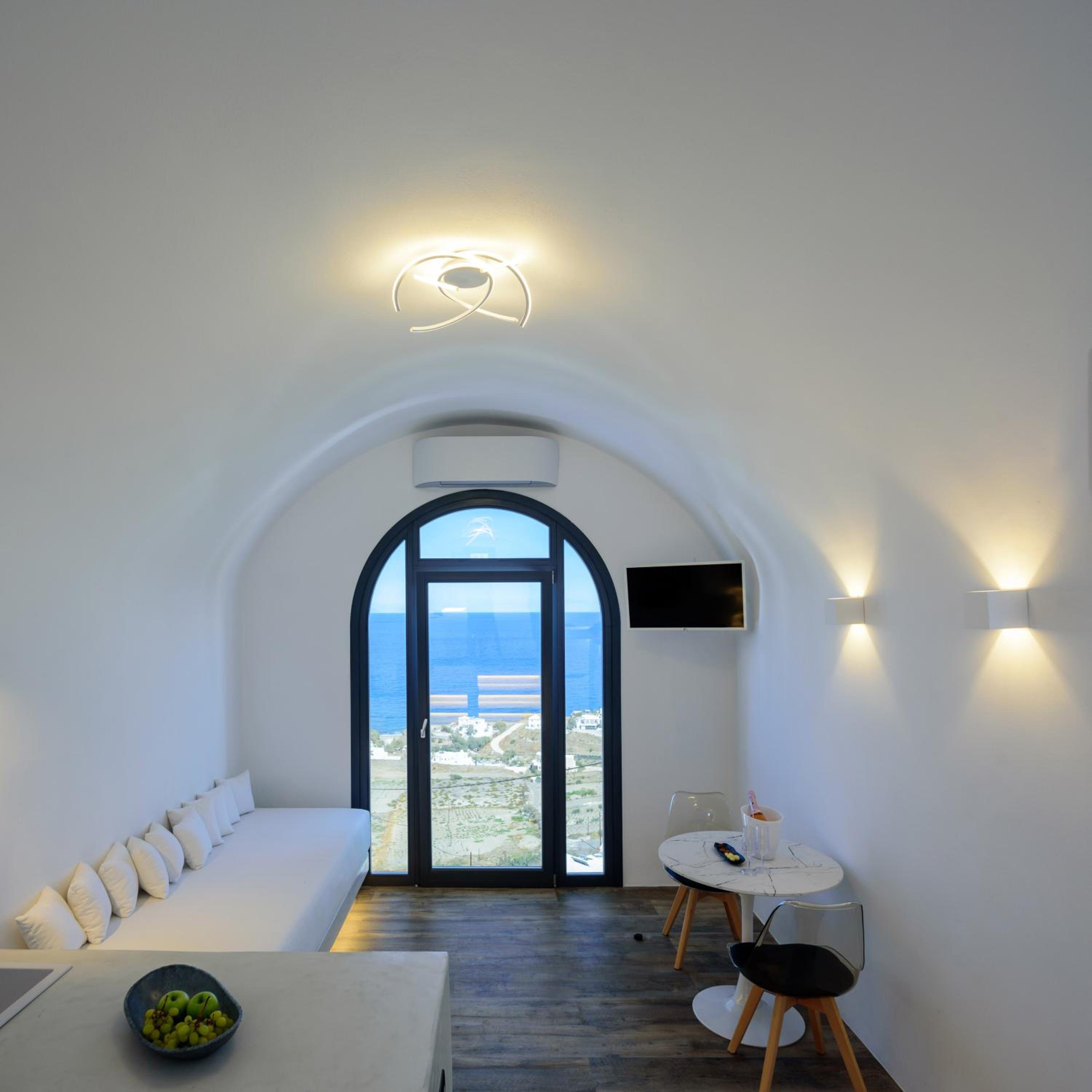 LF Suites & Villas