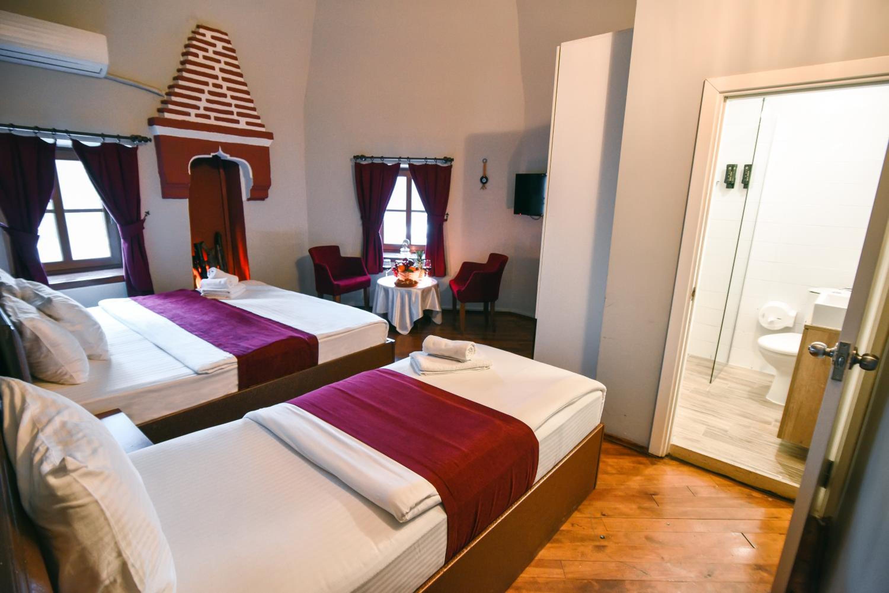 Taşhan Hotel