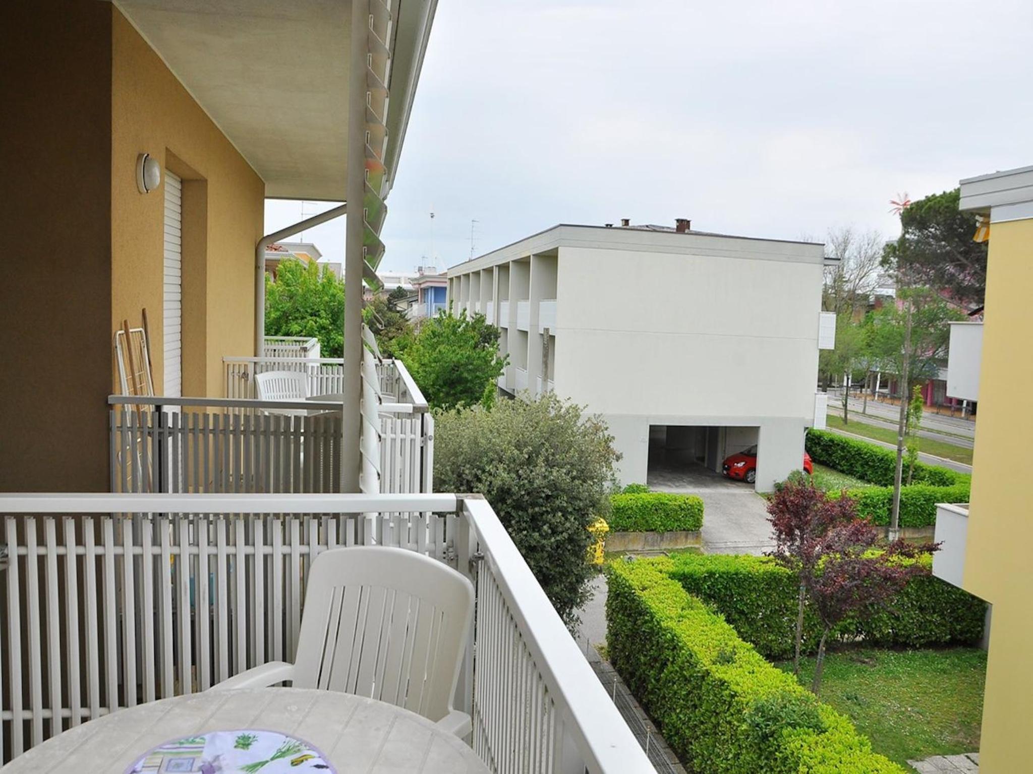 400 m from the sea lovely flat with ac - Beahost view 3