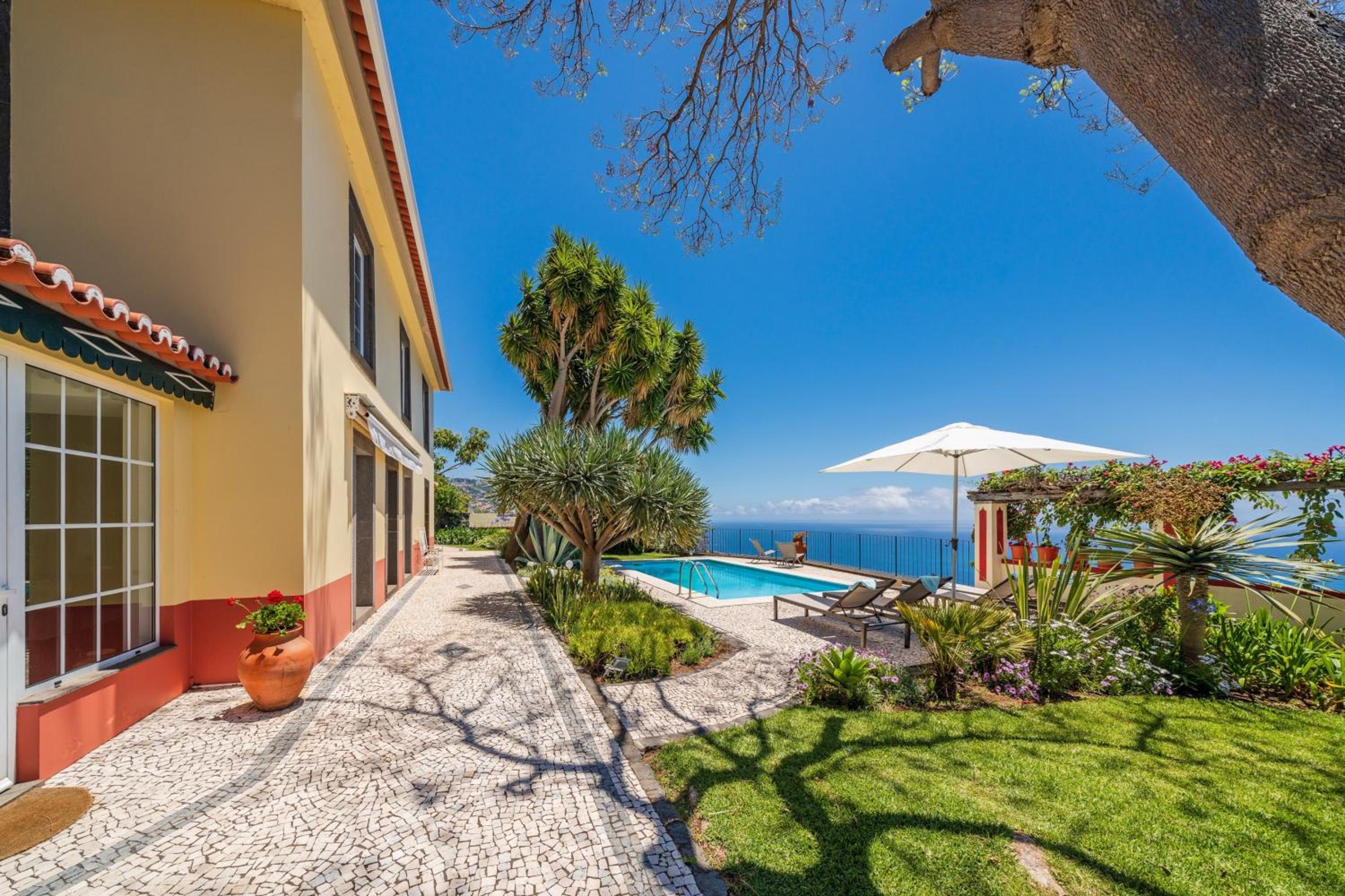 Magnificent Funchal Villa Quinta D'alegria 4 Bedrooms Panoramic Sea View view 2