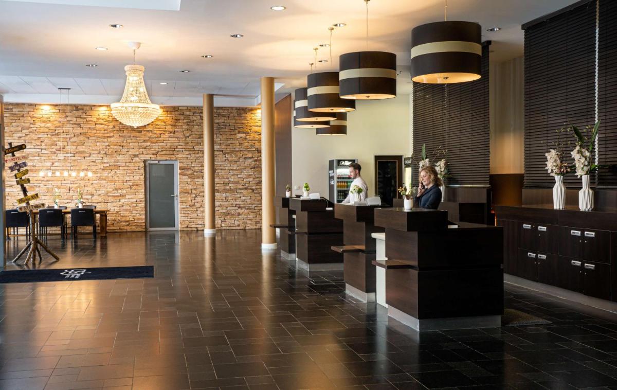 hotel reception