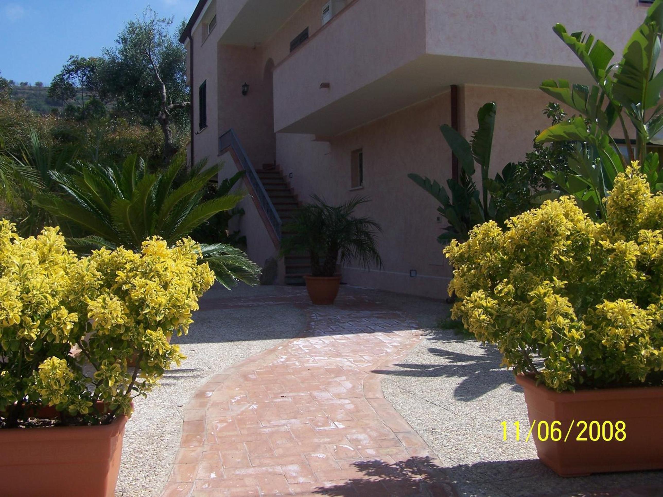 Residence Floritalia - Ricarica auto elettriche