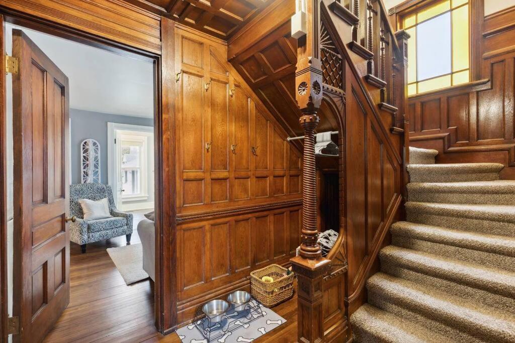 Historic + Pet-Friendly Gem view 3