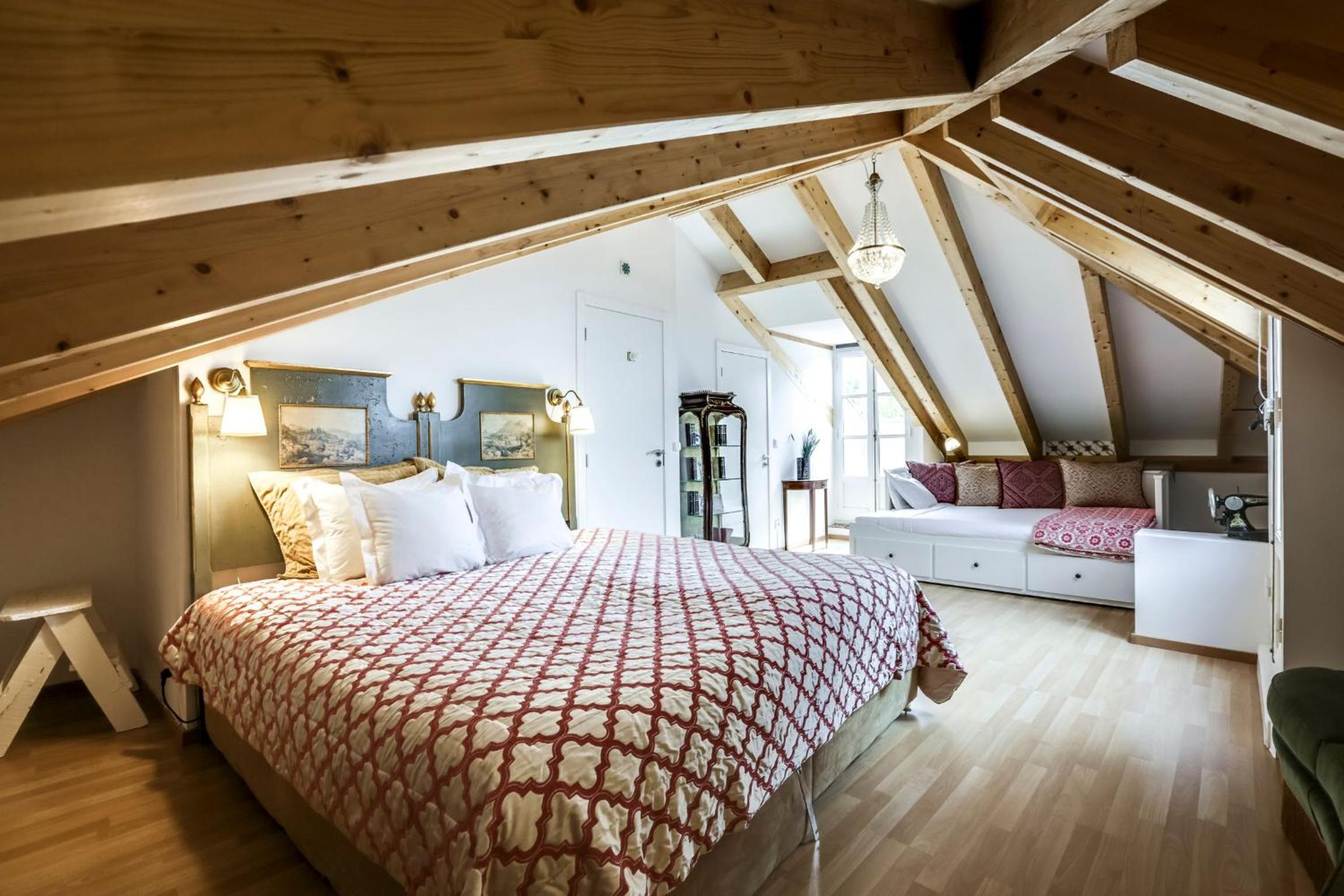 LUXa Charm House by LovelyStay view 3