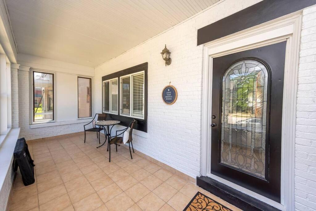 Downtown Retreat, Hot Tub, Firepit, Grill view 4