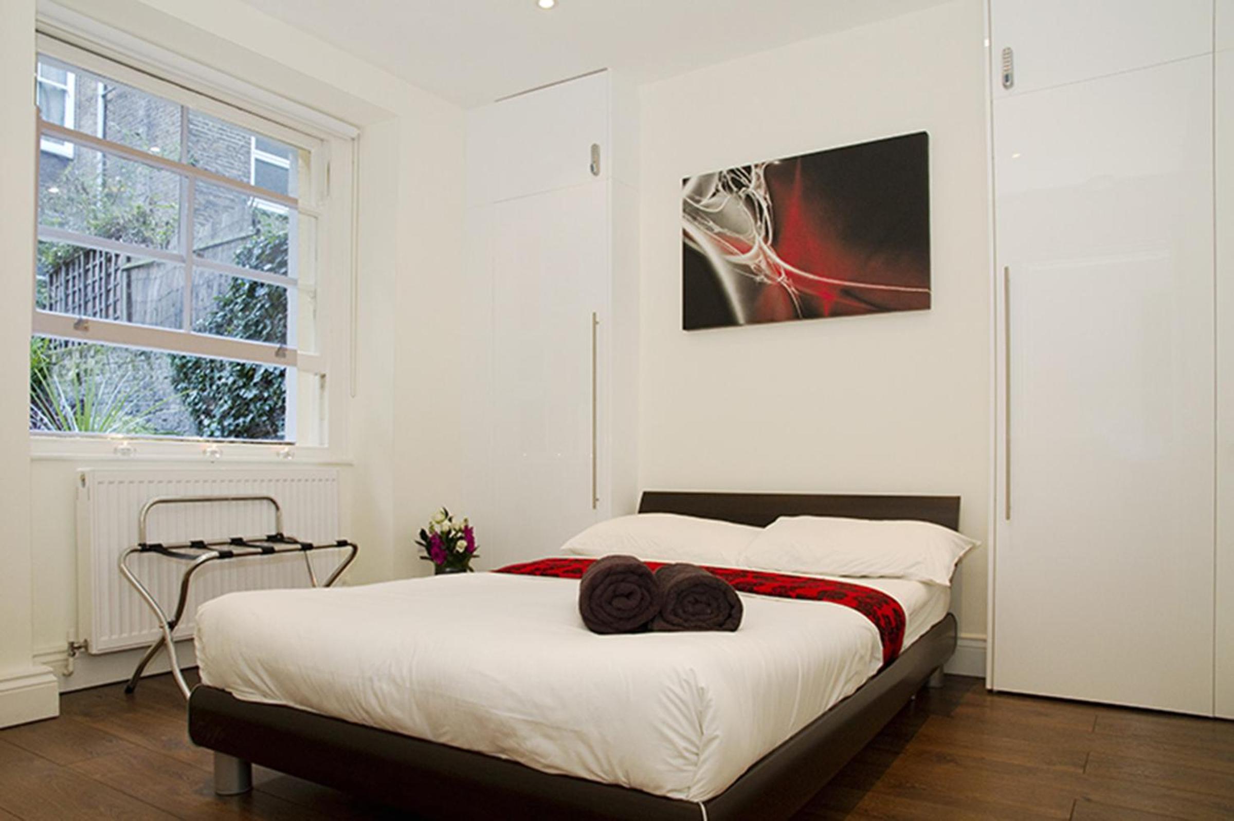 Holiday Lets London - C