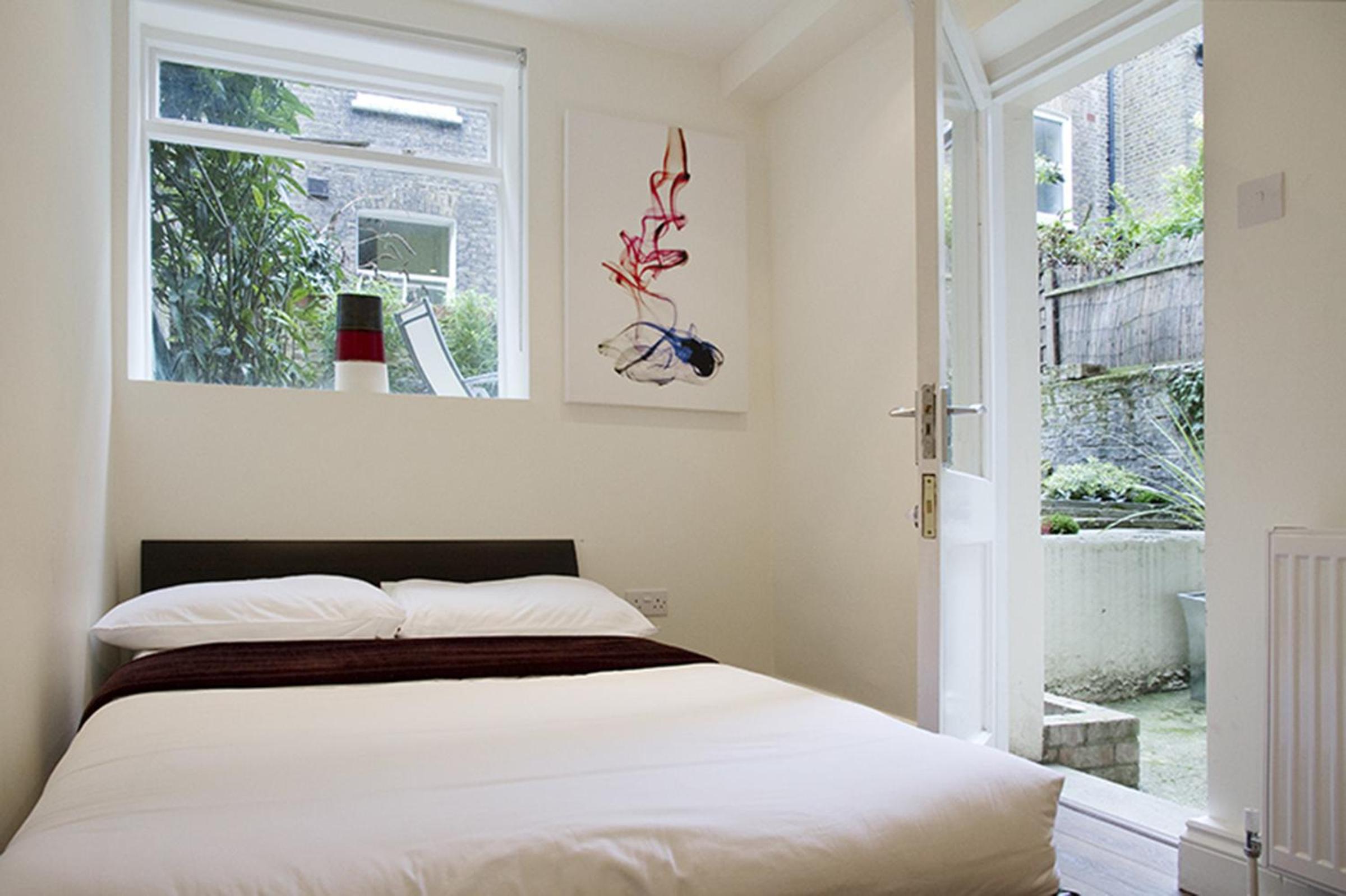 Holiday Lets London - C