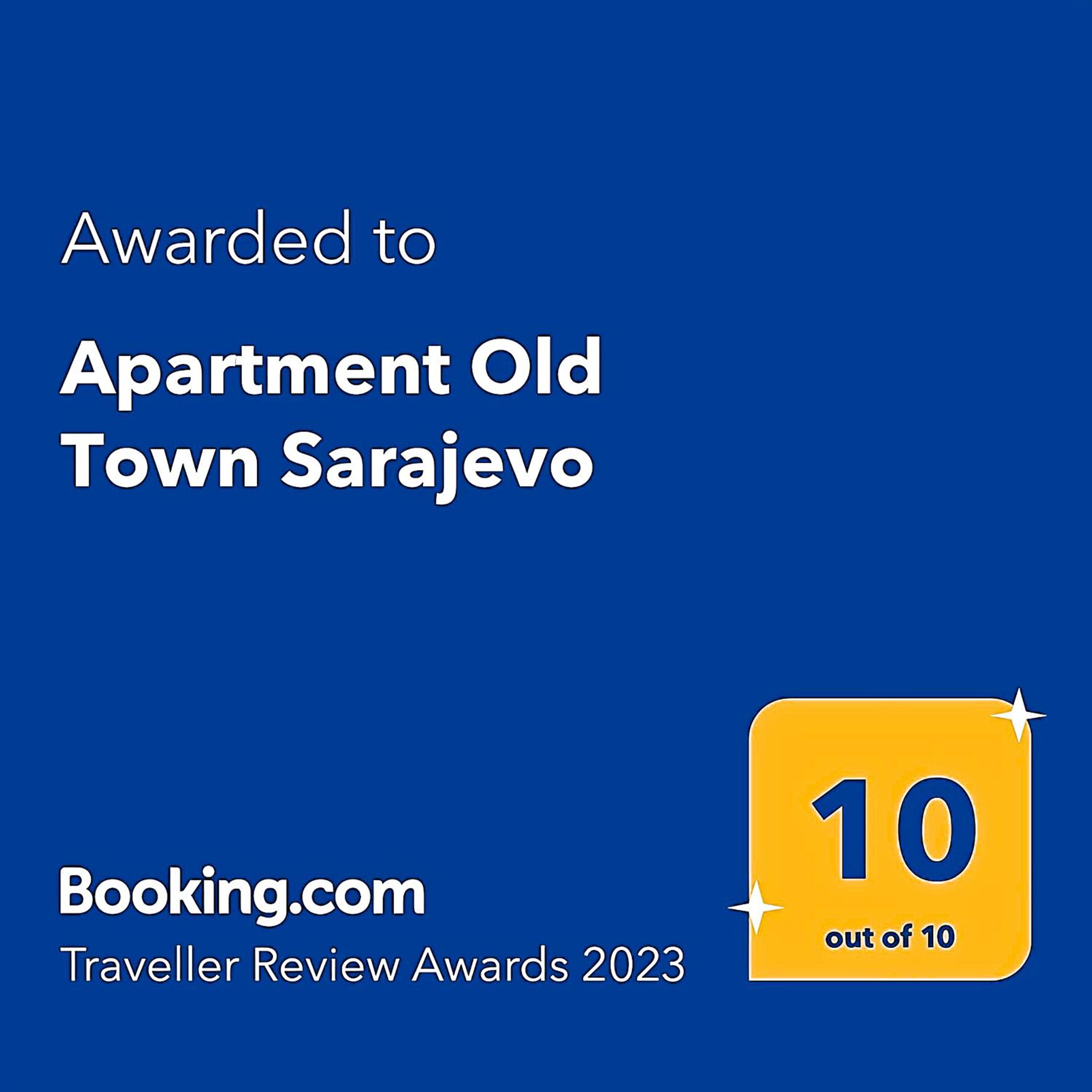 Grand Duplex Suite with Free Parking - Heart of Old Town