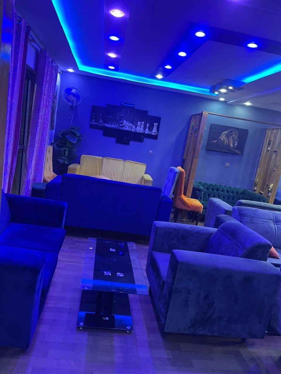 Chris Complex Executive Stays -Luxury Furnished Apartments and Guesthouses In Yaounde