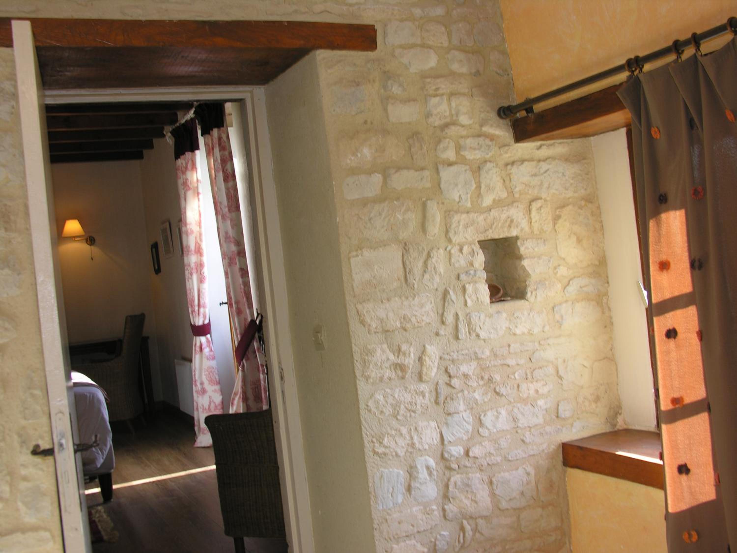 Photo 18