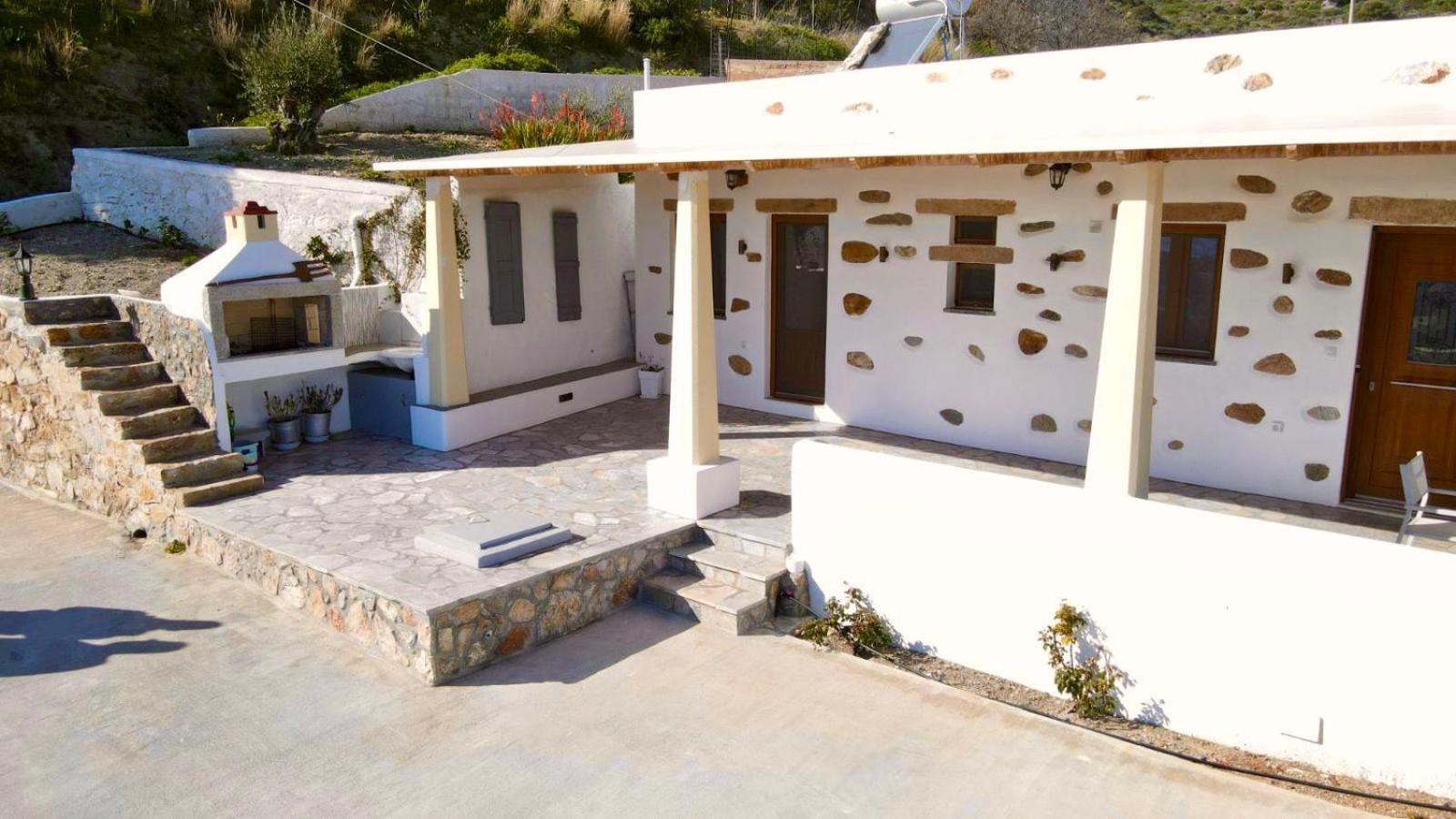 Mike's Guesthouse view 5