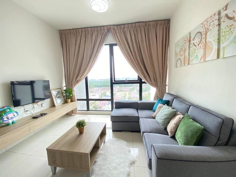 Southkey Mosaic 2 Bedroom Netflix 5-7 Pax Stylish Suite