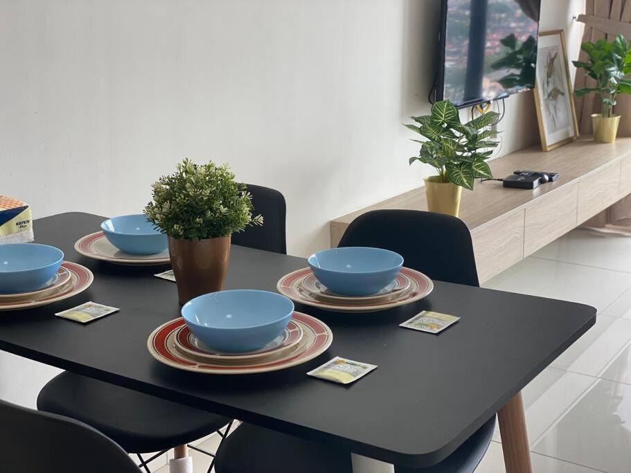 Southkey Mosaic 2 Bedroom Netflix 5-7 Pax Stylish Suite