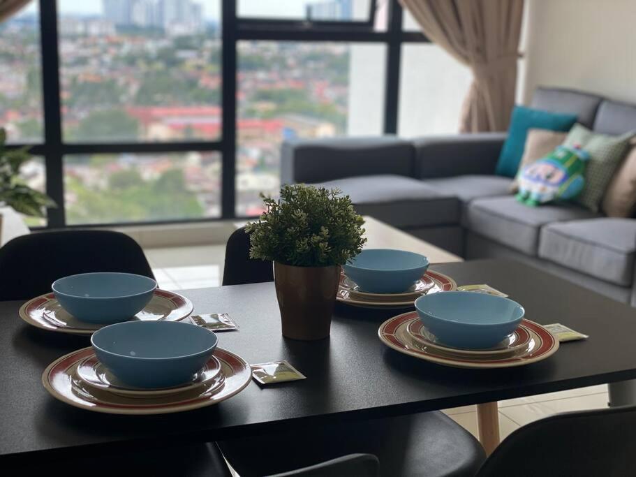 Southkey Mosaic 2 Bedroom Netflix 5-7 Pax Stylish Suite