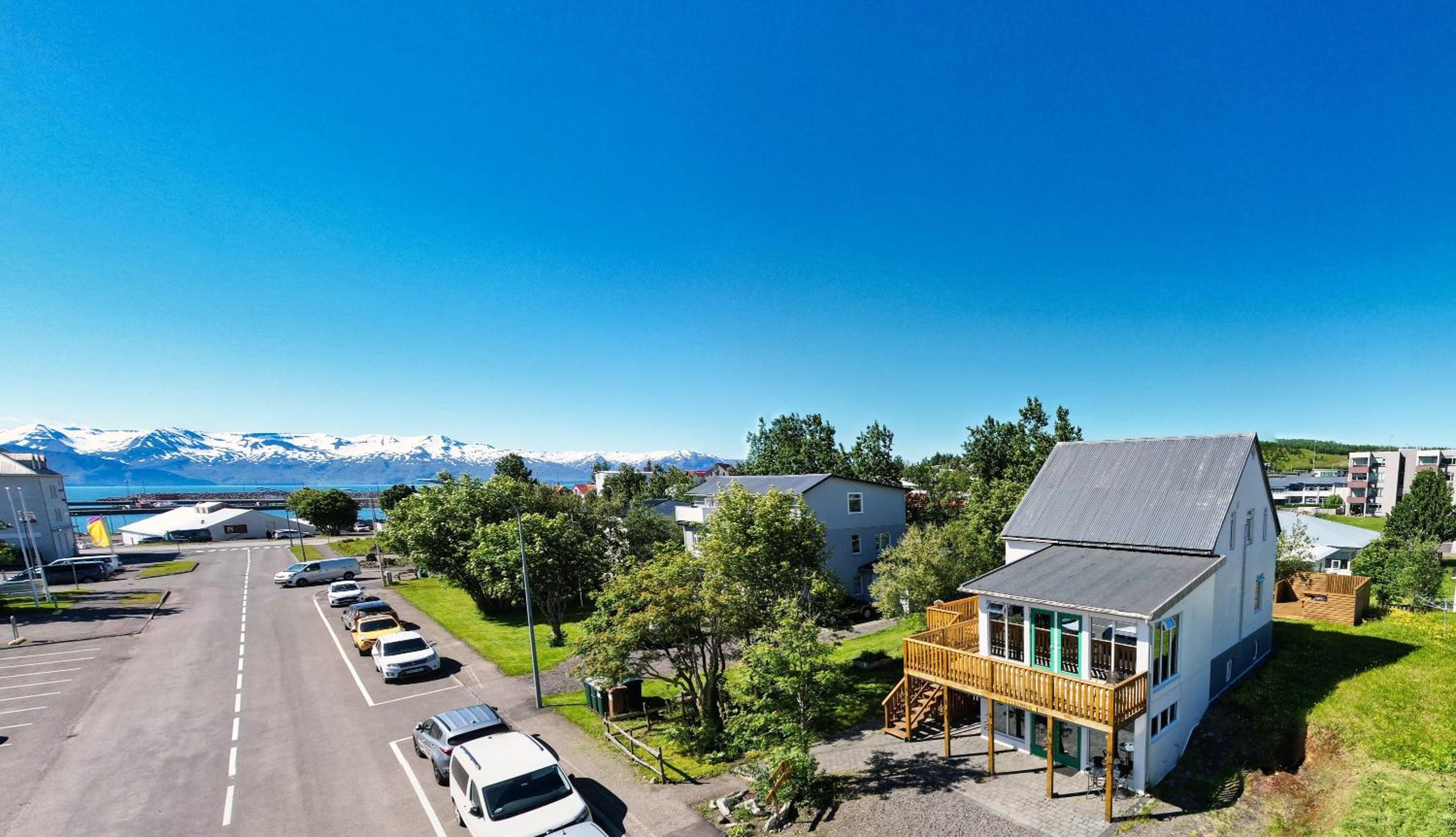 Húsavík Green Hostel view 2