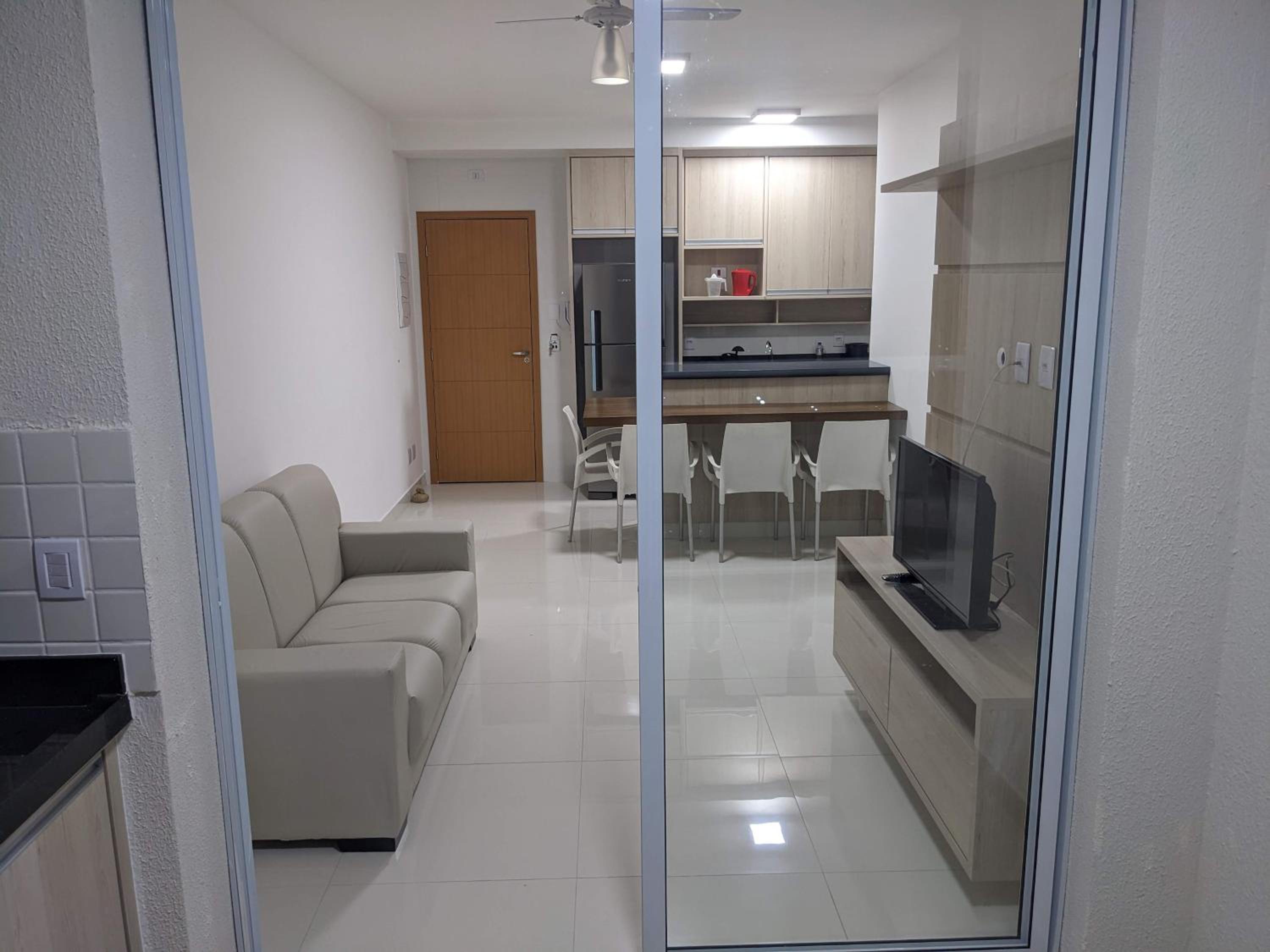 Apartamento VIP Toninhas Lumiere