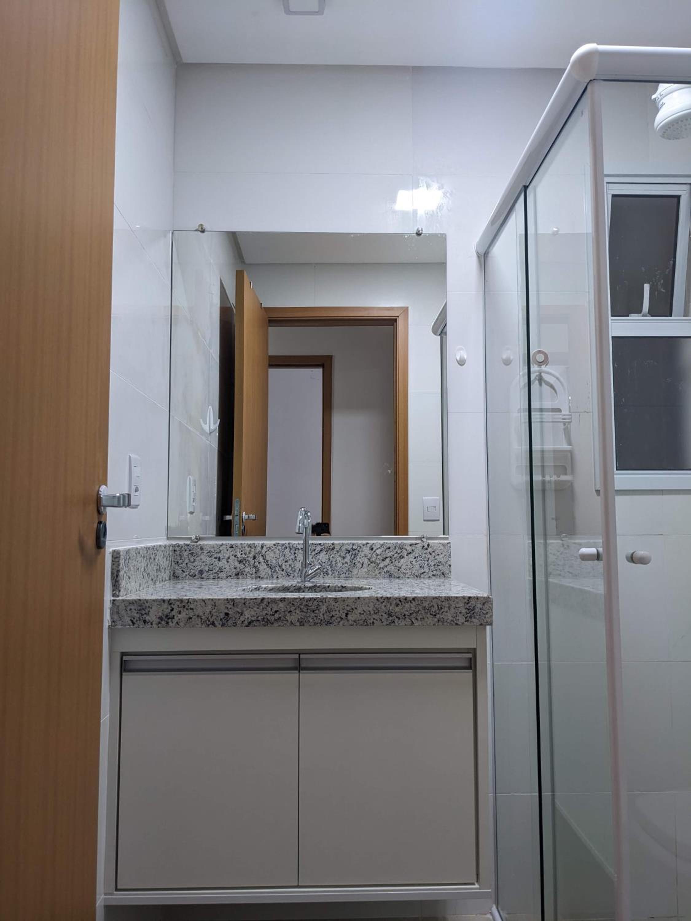 Apartamento VIP Toninhas Lumiere