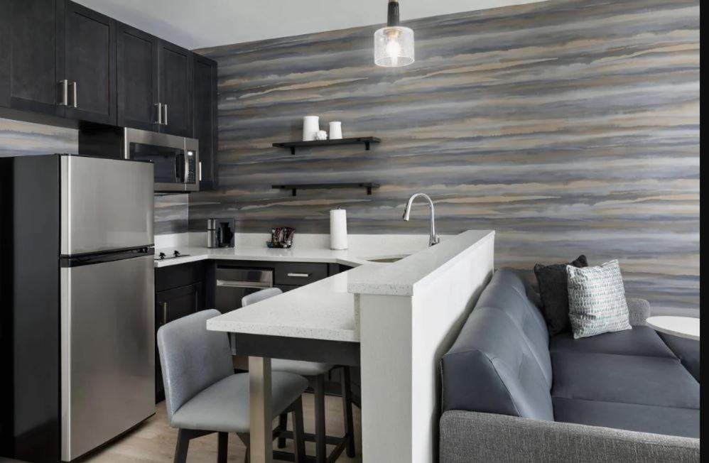 Residence Inn by Marriott New Haven Hamden - Property Image 10