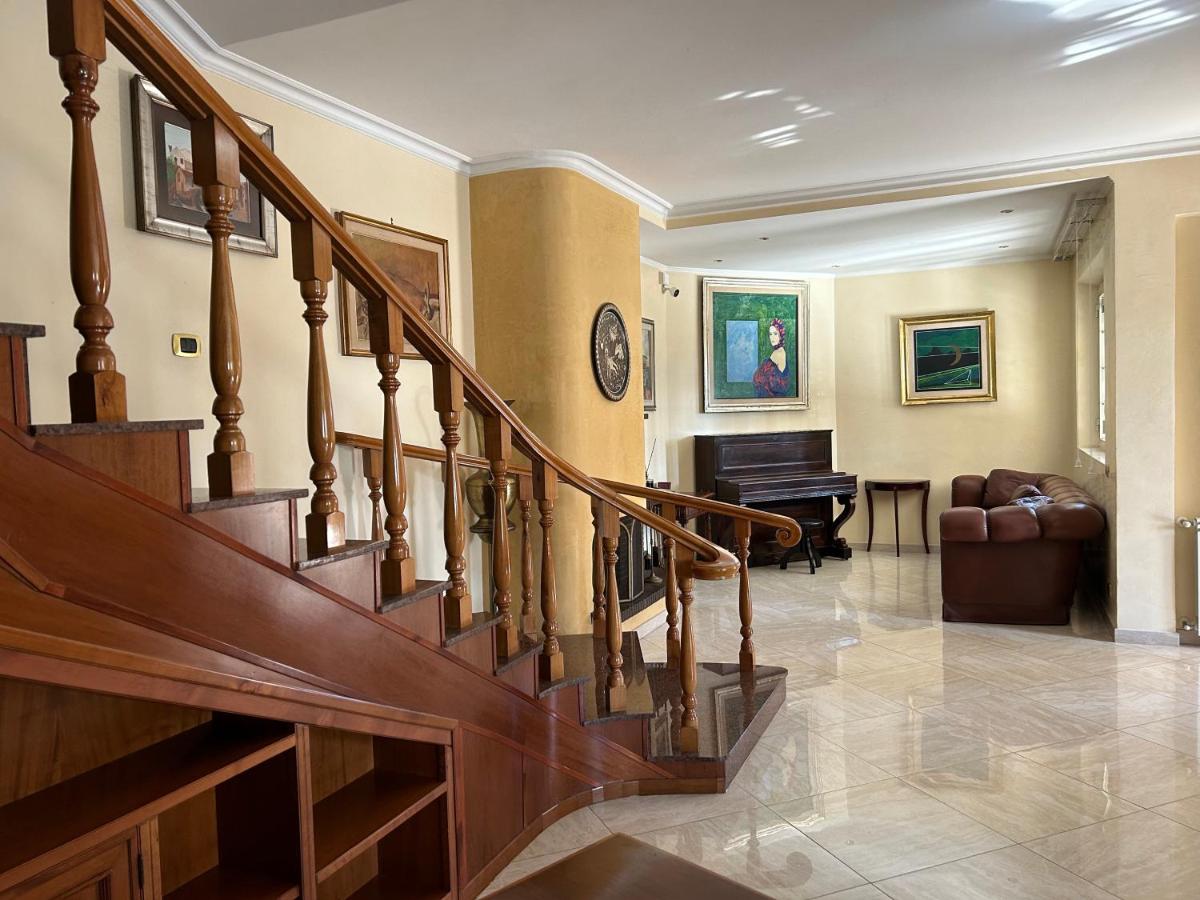 Villa Visconti by Ghor