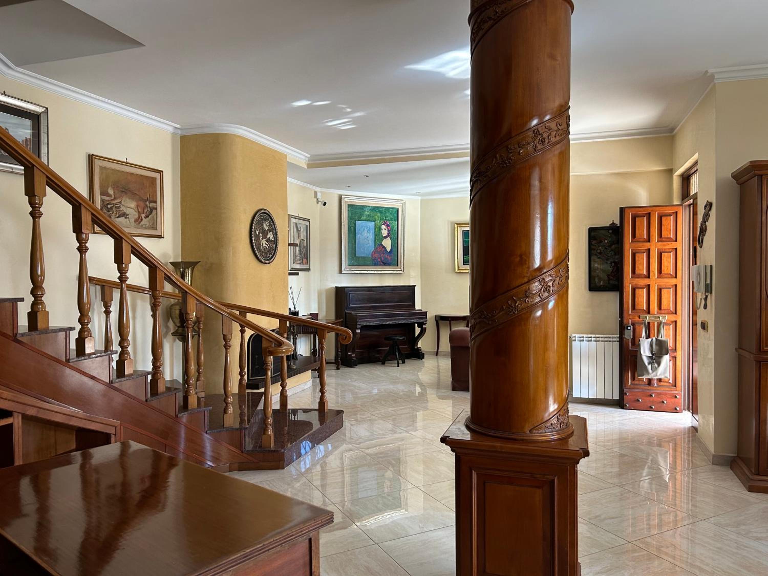 Villa Visconti by Ghor