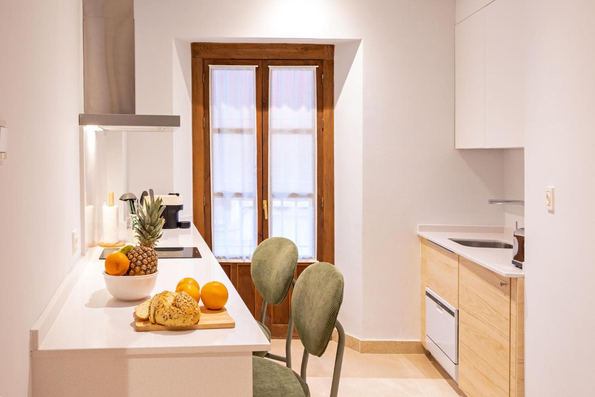 Angeles 6- Giralda Luxury by Valcambre view 3